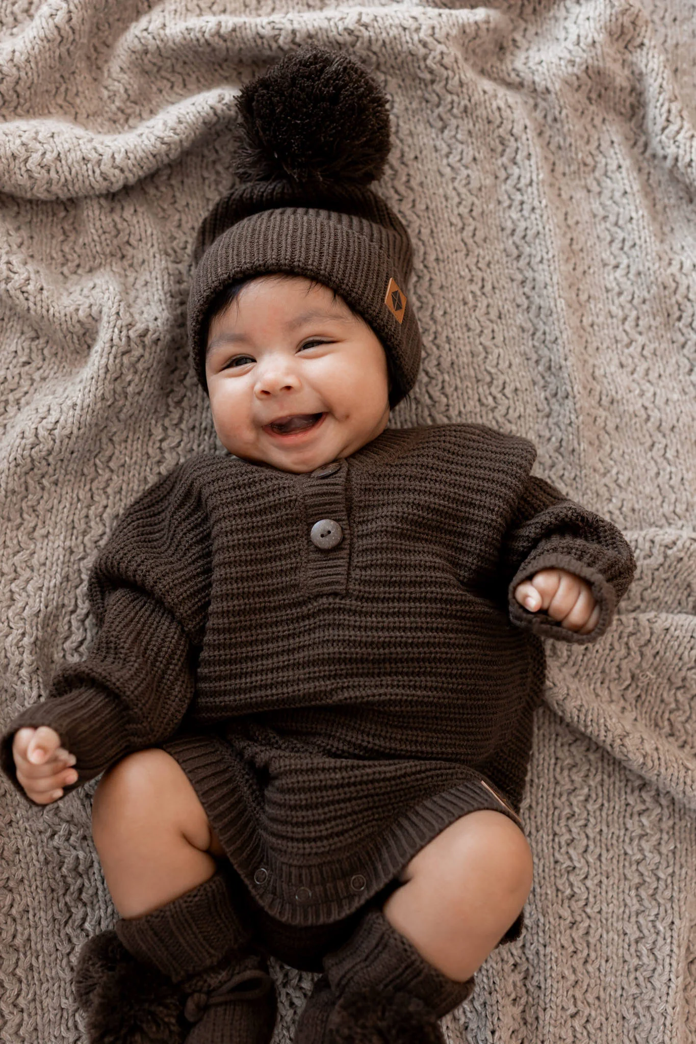 Chunky Knit Pom Beanie in Espresso