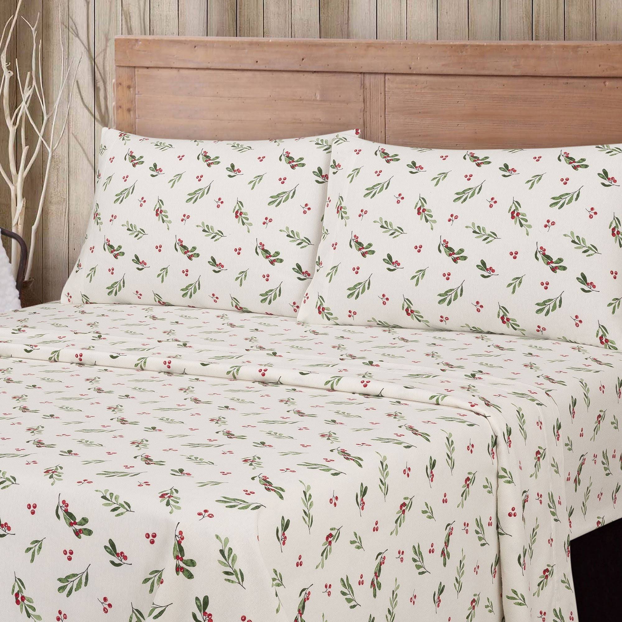 Mainstays 4-Piece Flannel Sheet Set, Red and Green Holly, King