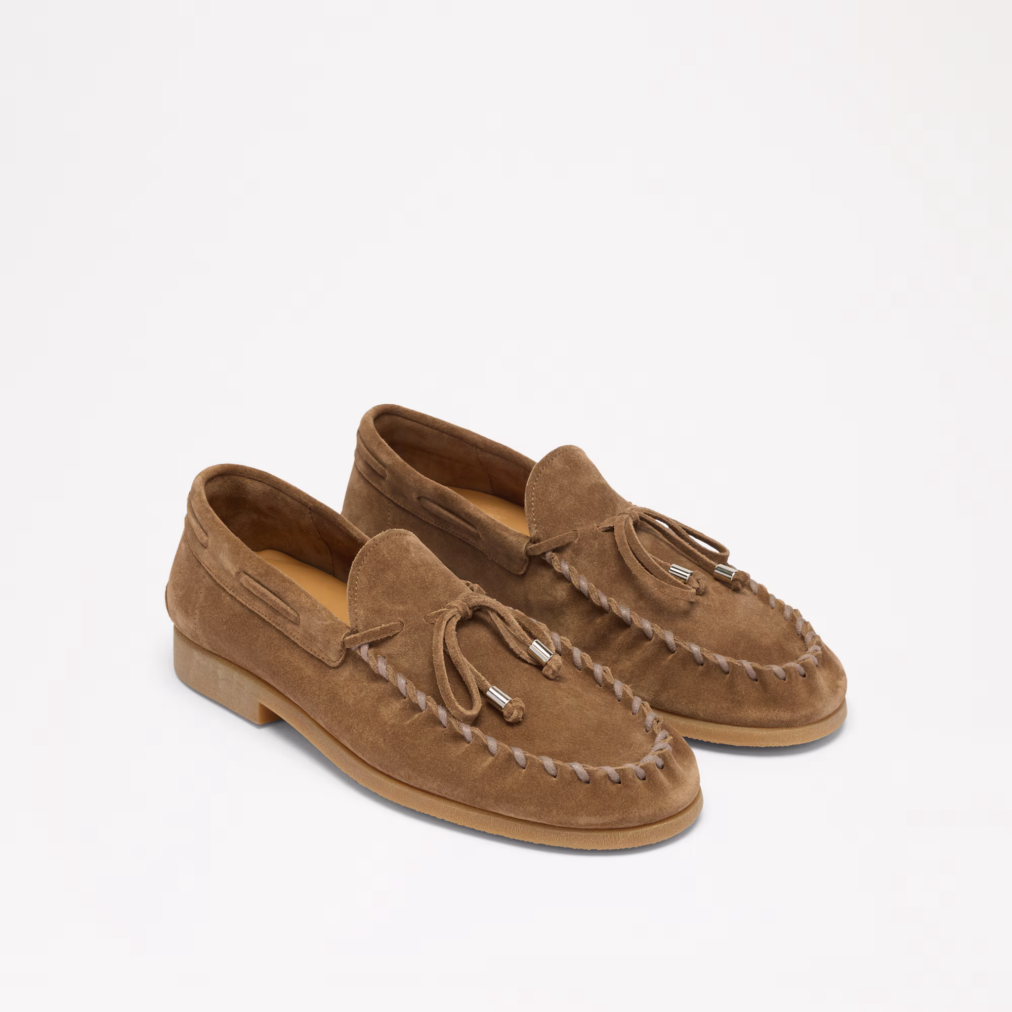 Morthen<br>Whipstitch Detail Loafer