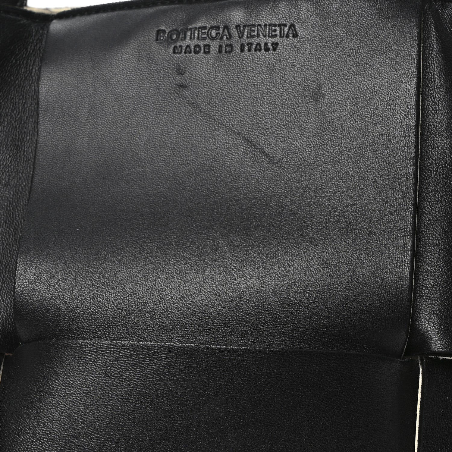 Nappa Maxi Intrecciato Medium Arco Tote Black White
