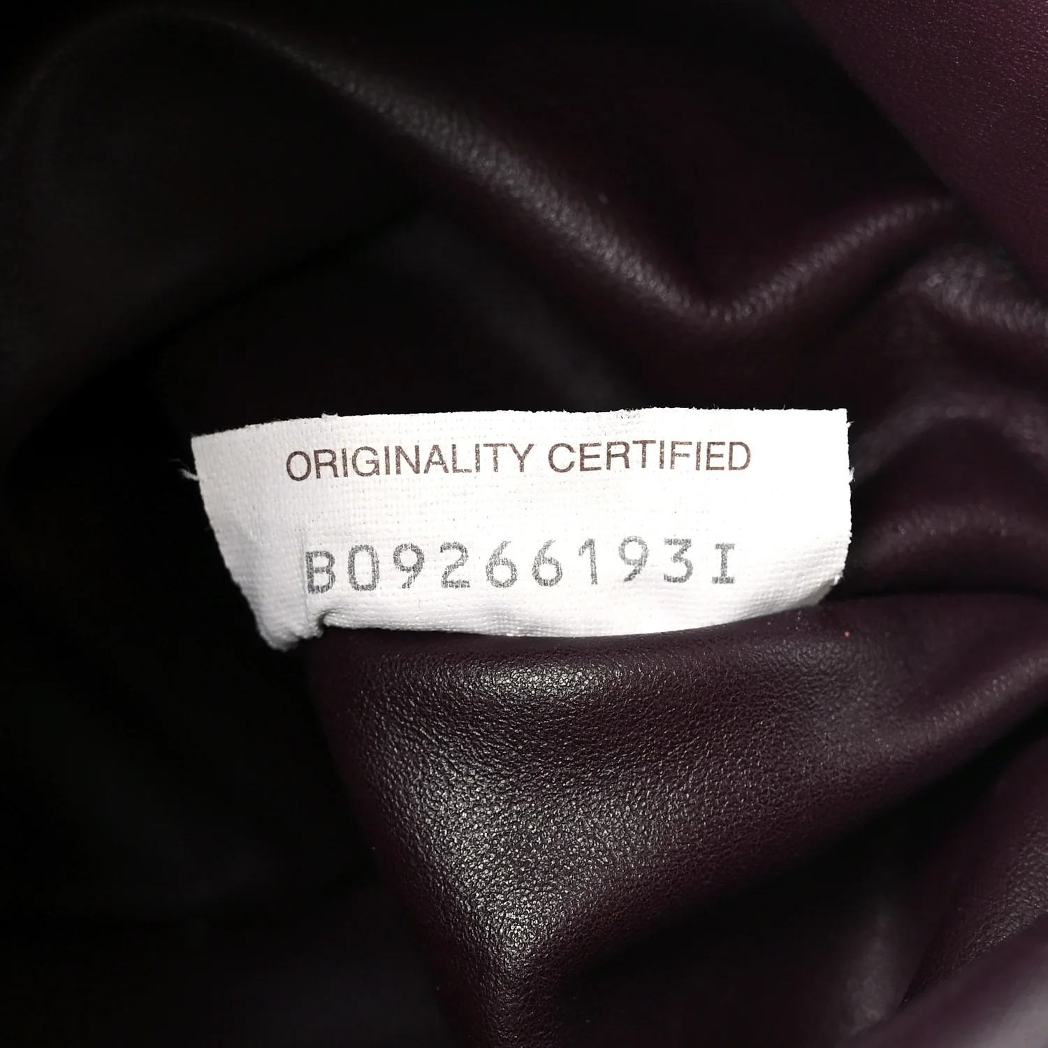 Calfskin The Pouch Chain Grape