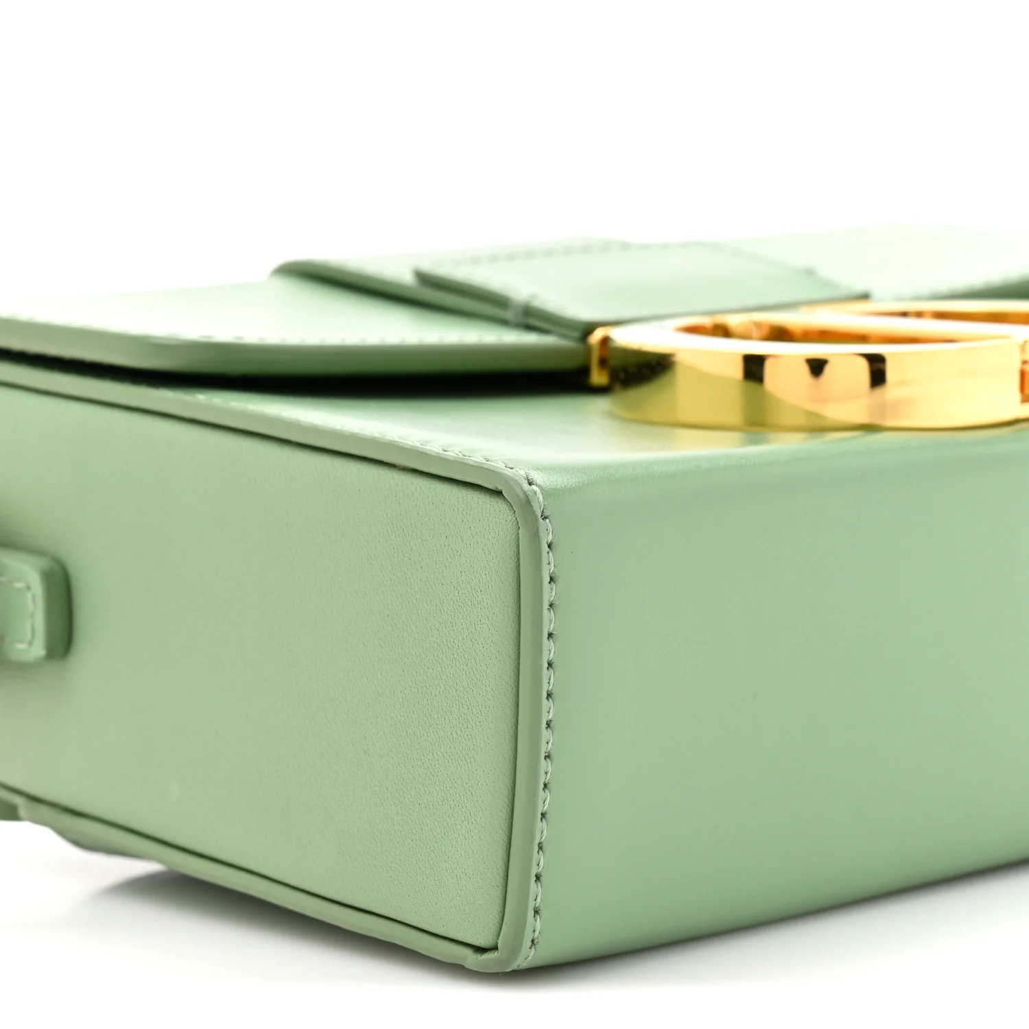 Box Calfskin 30 Montaigne Box Bag Mint Green