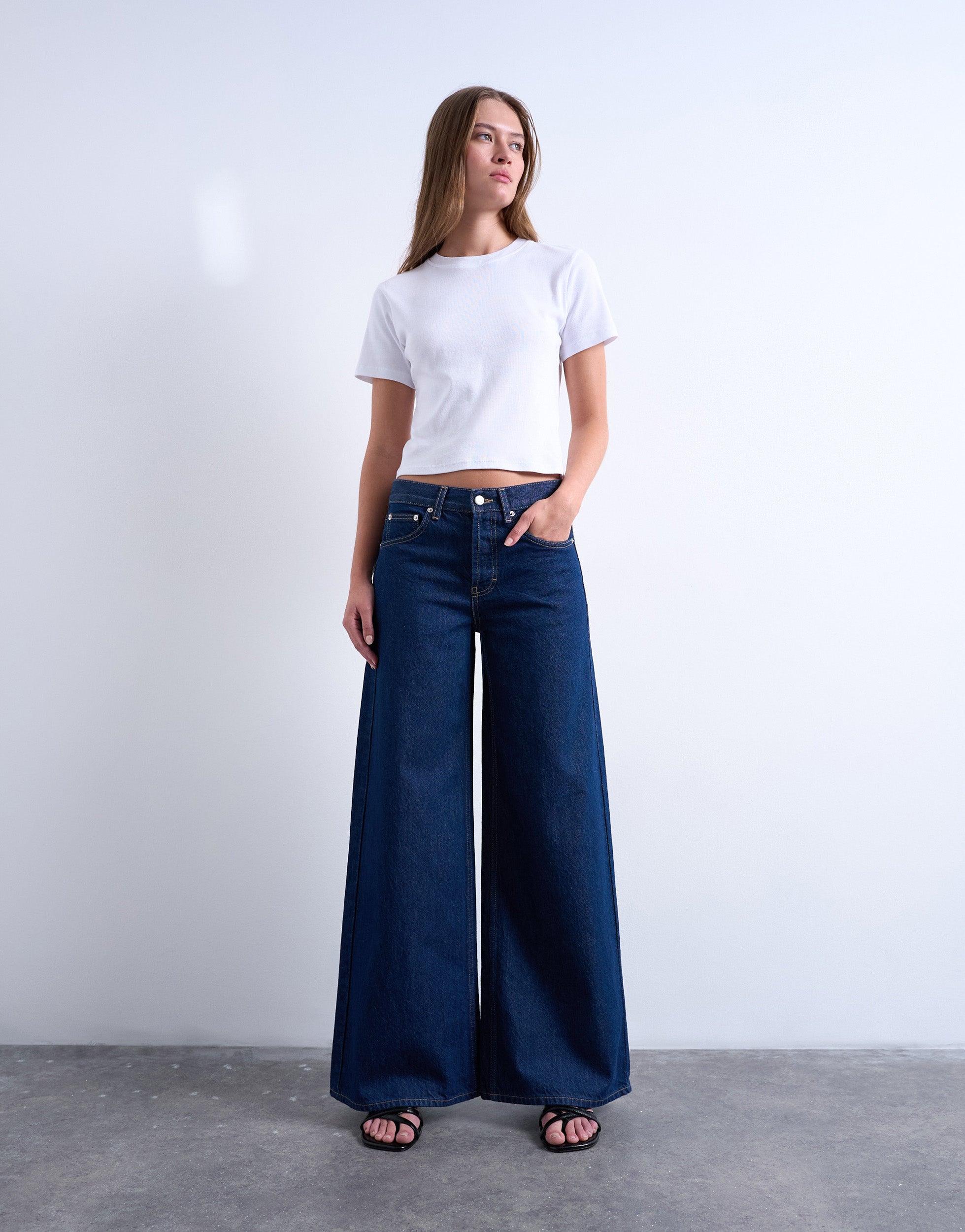 VERO MODA® TSCLARA Mid rise Wide Leg Fit Jeans