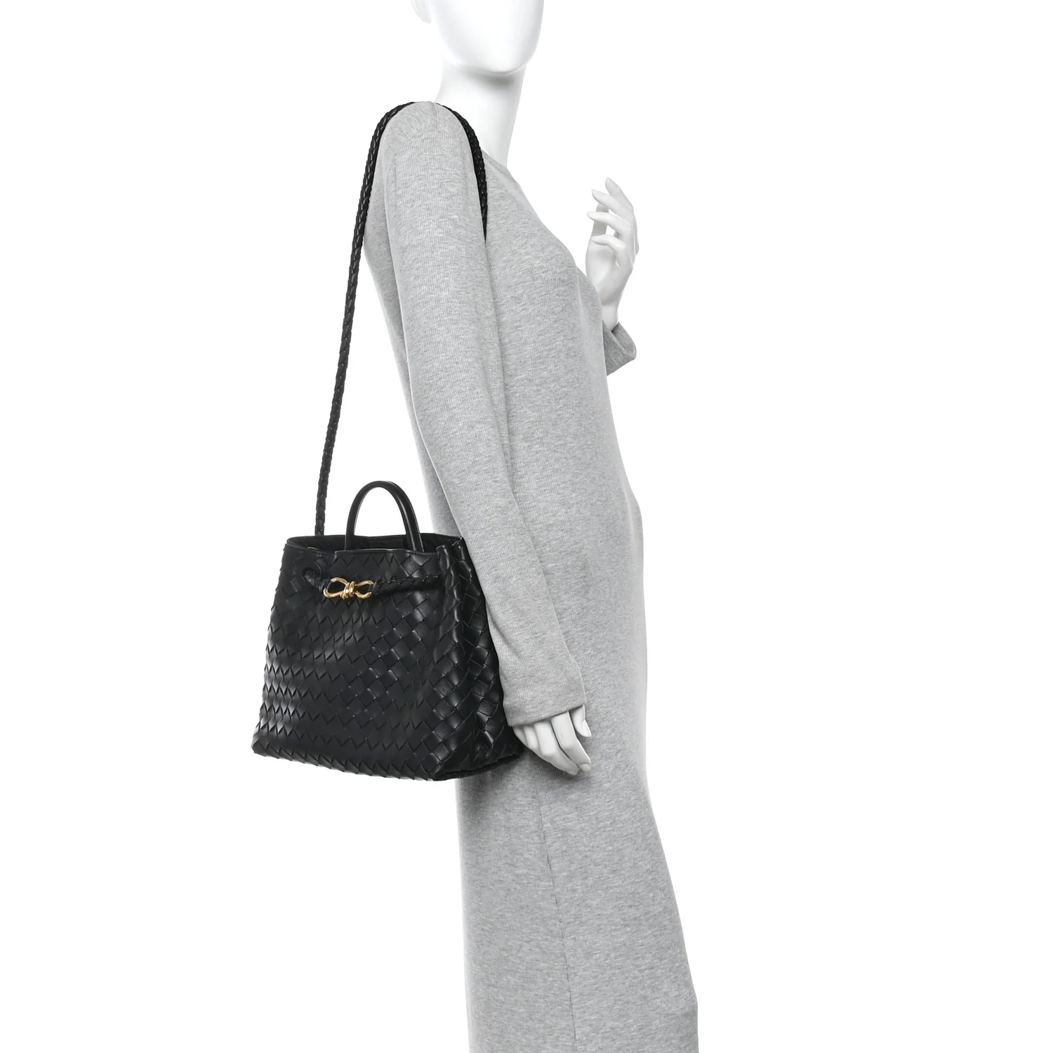 Nappa Intrecciato Medium Andiamo Shoulder Bag Black