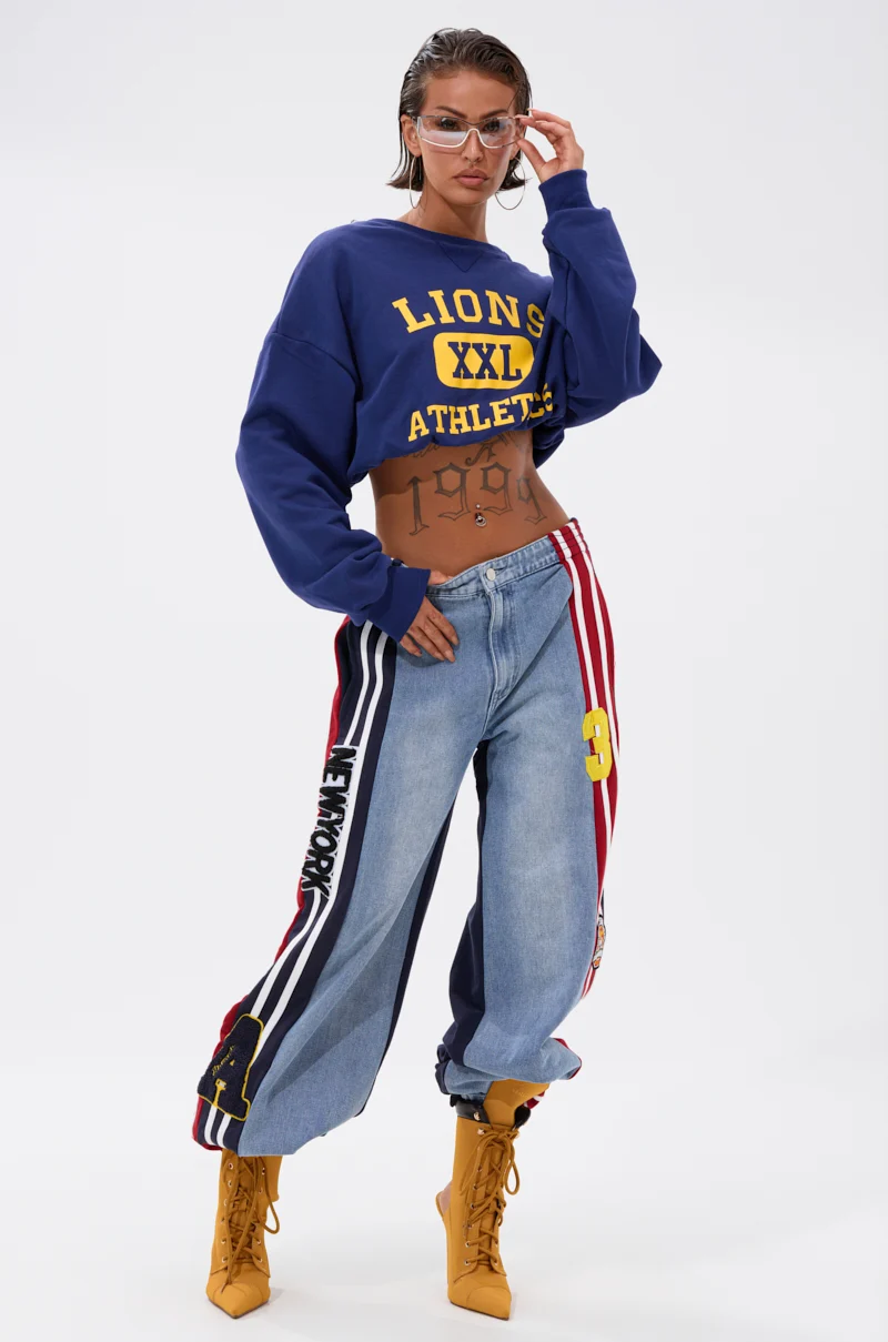 LIGHTS OUT TWO-IN-ONE JEANS - Akira Store