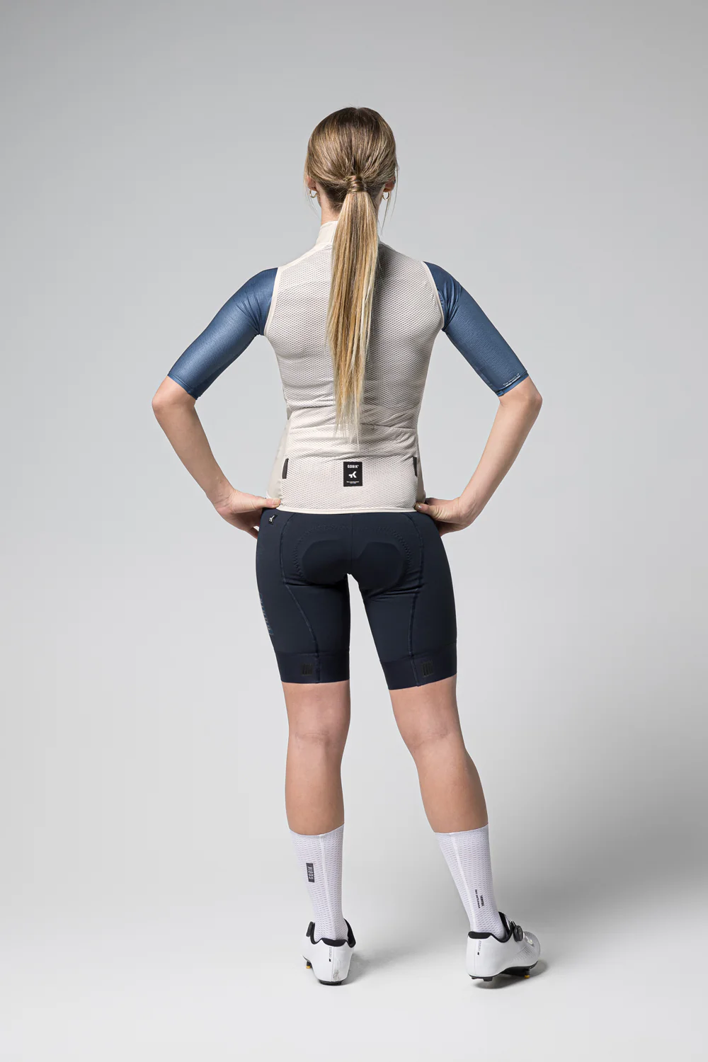Gobik Vest  Women Plus 2.0 Tofu