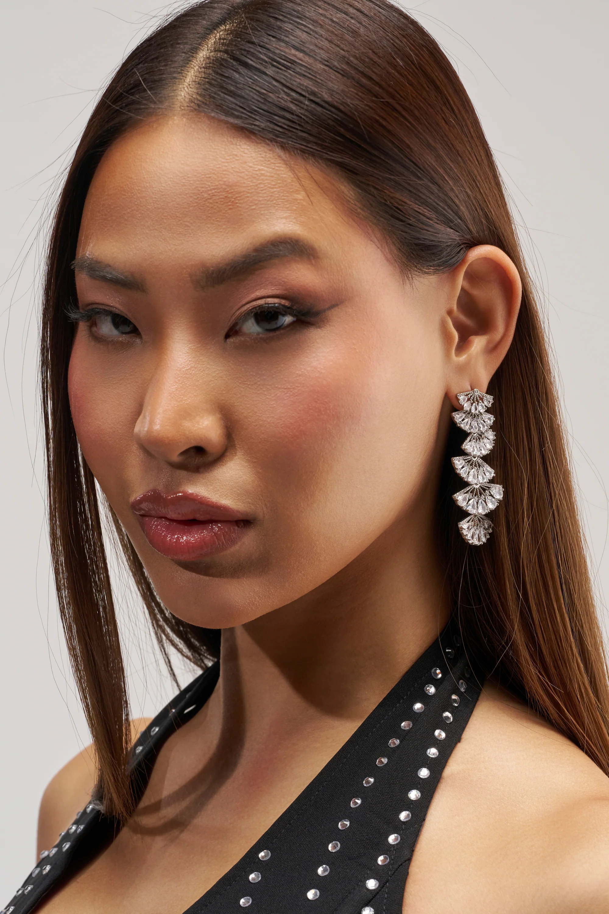 BIGGEST FAN STATEMENT EARRING - Akira Store