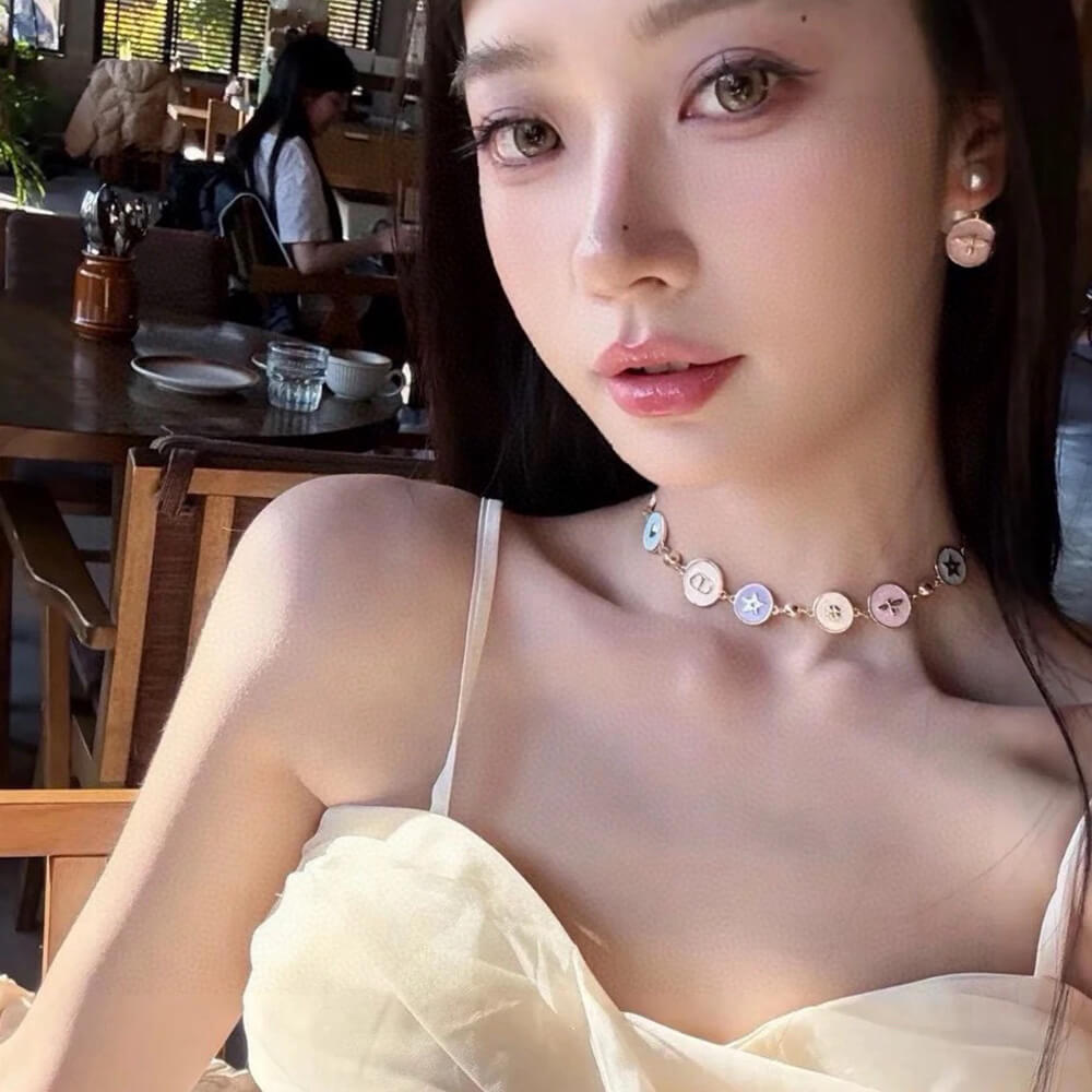 DIOR necklace