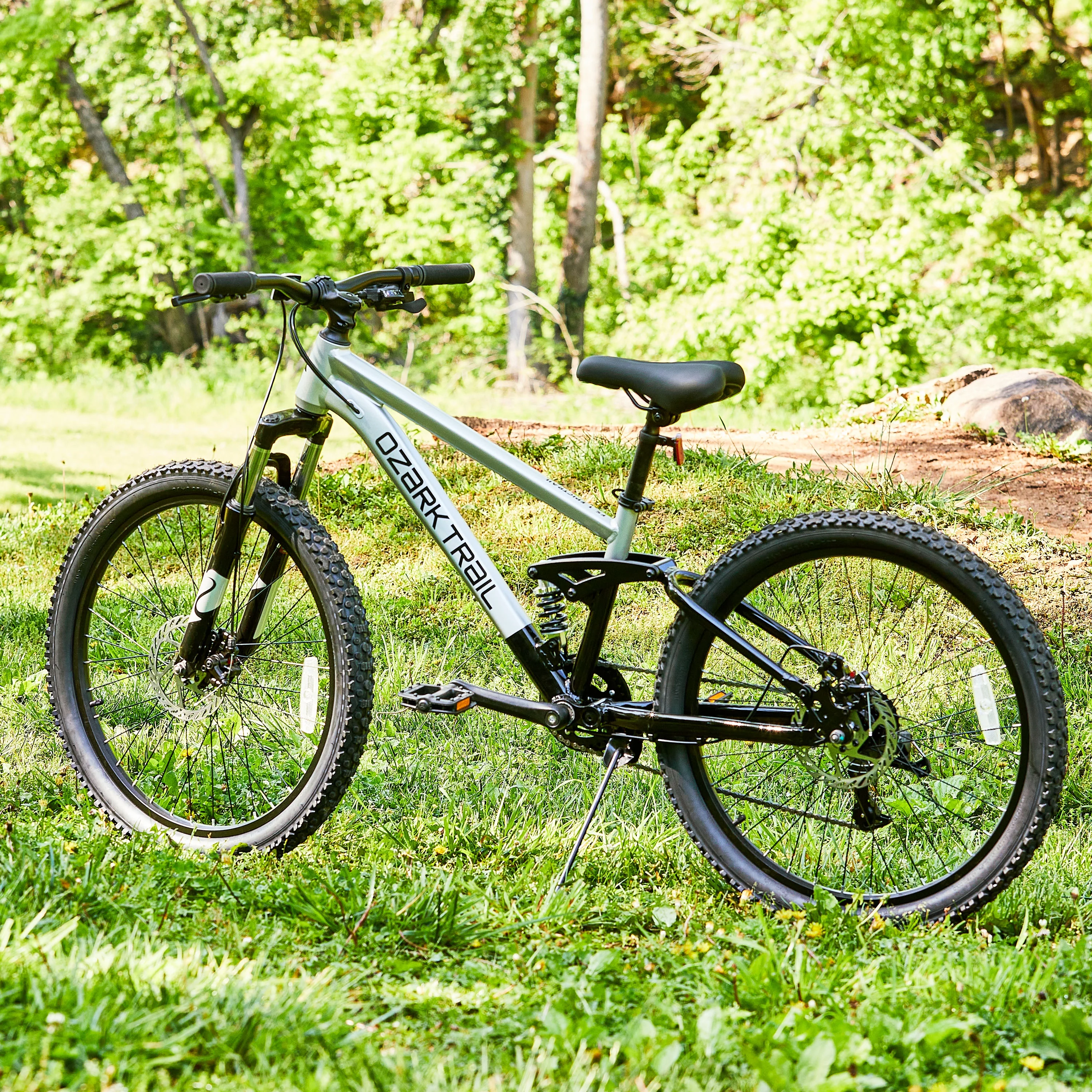 24" FS.1 Epictrail Full Suspension Mountain Bike, For Teens and Adults, Heights between 4'6"-5'6", Silver(White) - Image 2