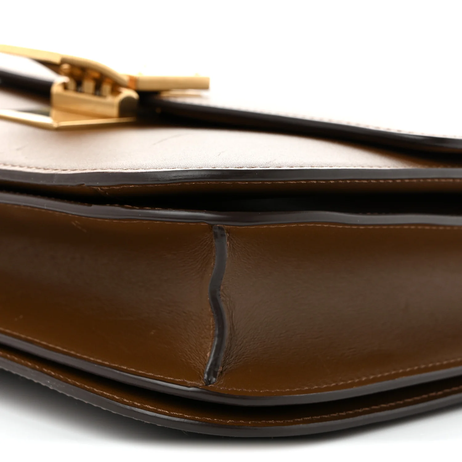 Box Calfskin Medium Classic Box Flap Bag Camel