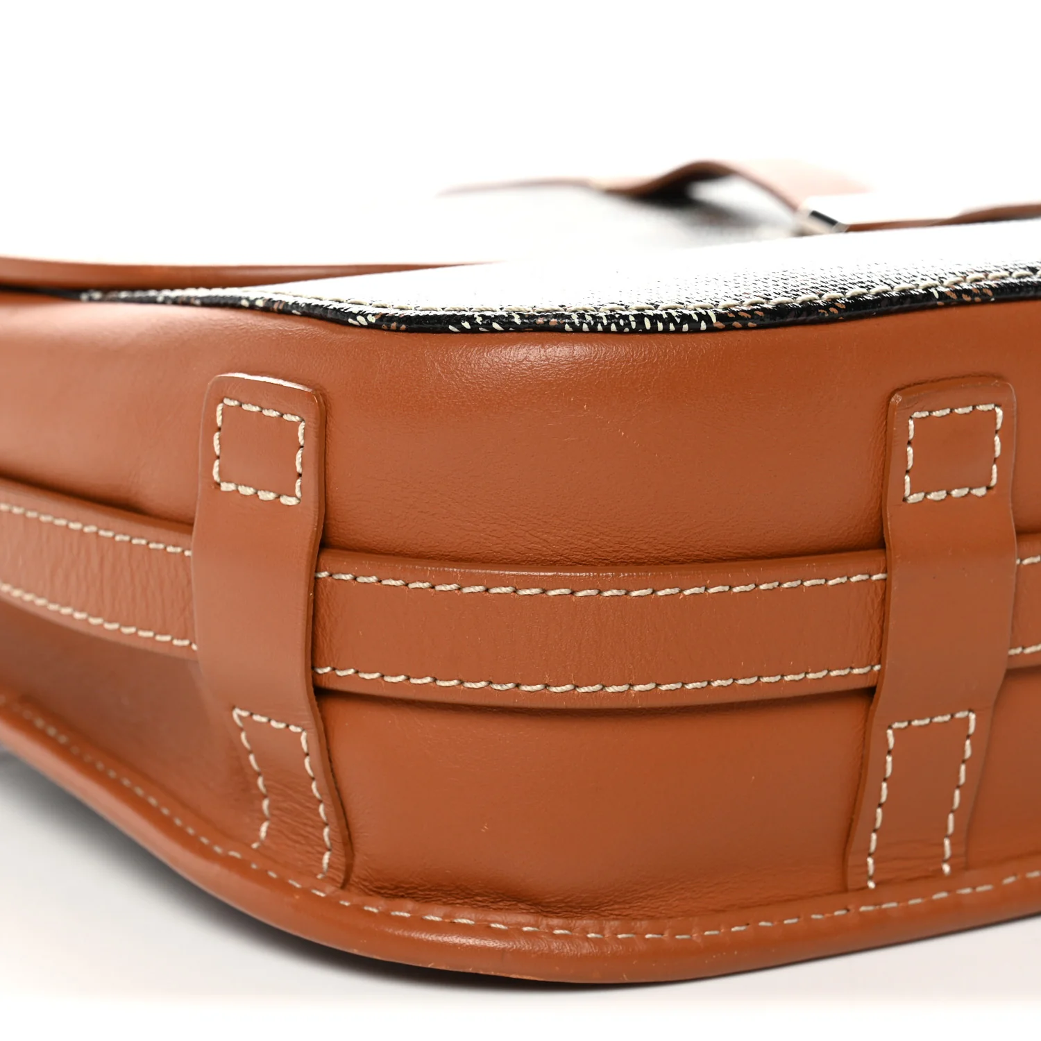 Goyardine Belvedere II MM Messenger Bag Black Gold