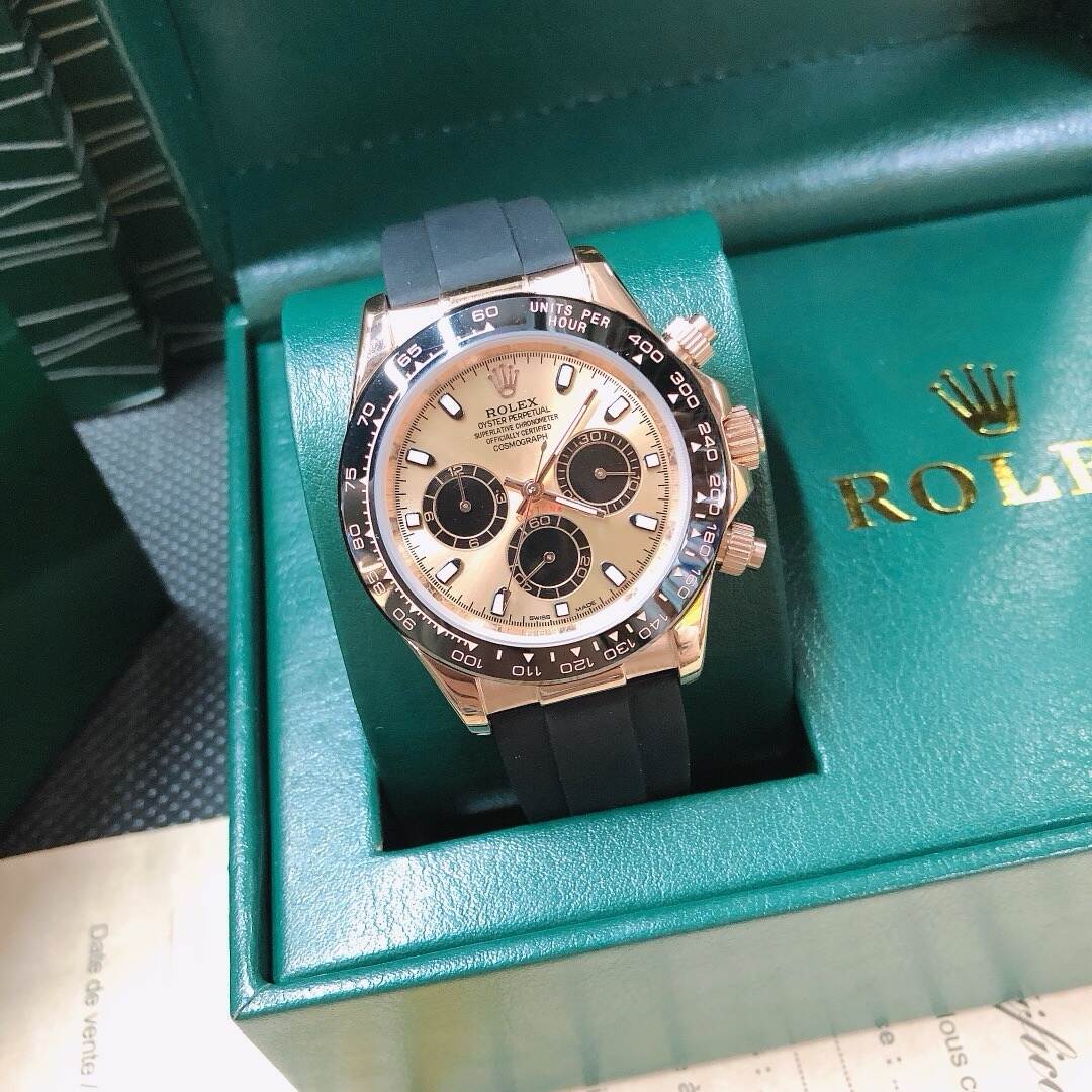 ROLEXロレックスの機械式時計 デイトナ 40MM時計
