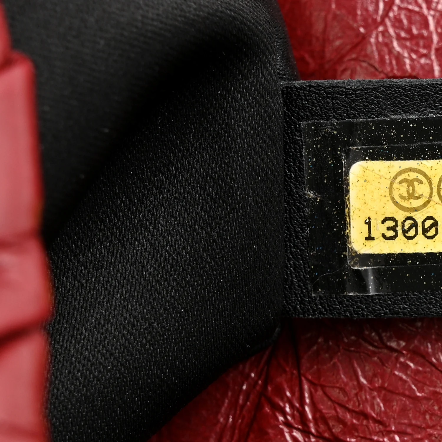 Glazed Calfskin Twisted Maxi Flap Red