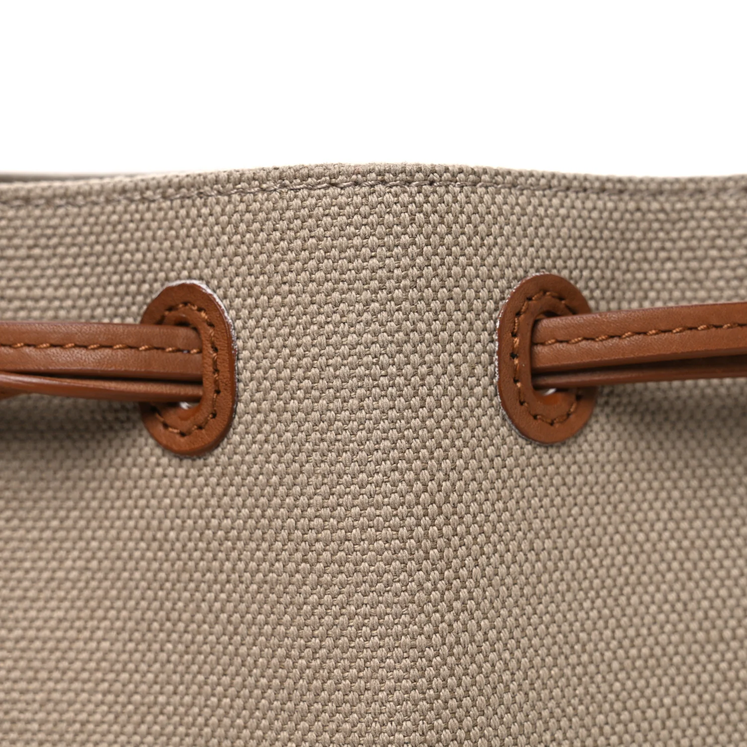 Canvas Small Bucket Bag Desert Dust Brick