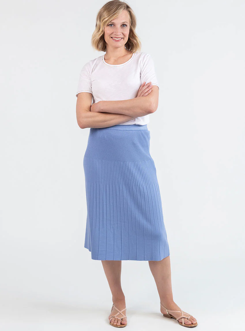 Jupe plissée femme fluide en viscose bleu aster