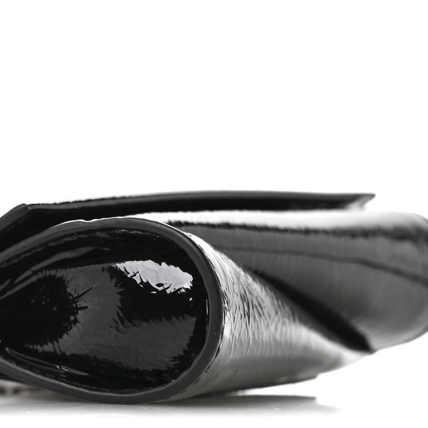 Patent Vog Small Loubitwist Clutch Black