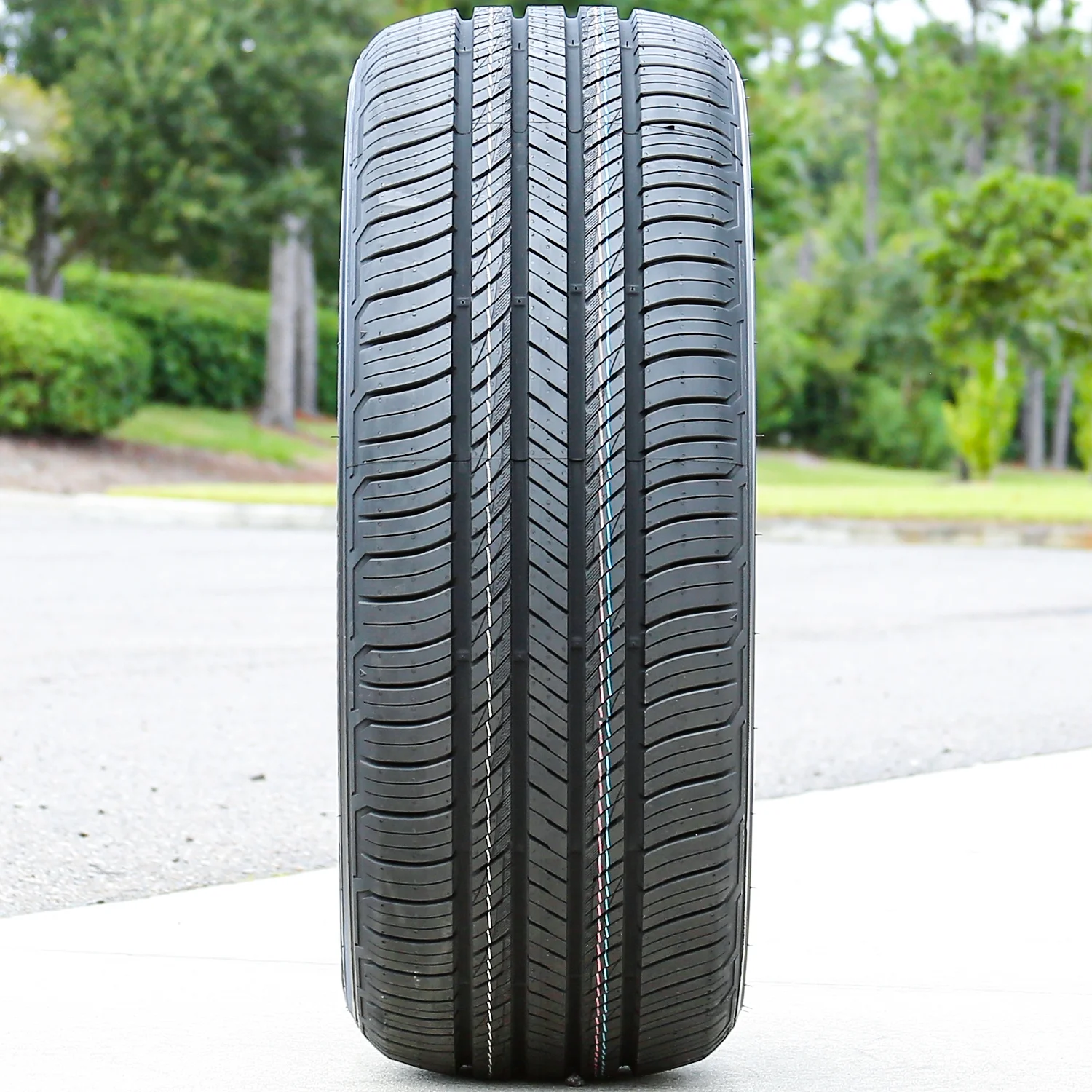 Set of 4 (FOUR) Kumho Crugen HP71 235/55R17 103V XL A/S All-Season Tires