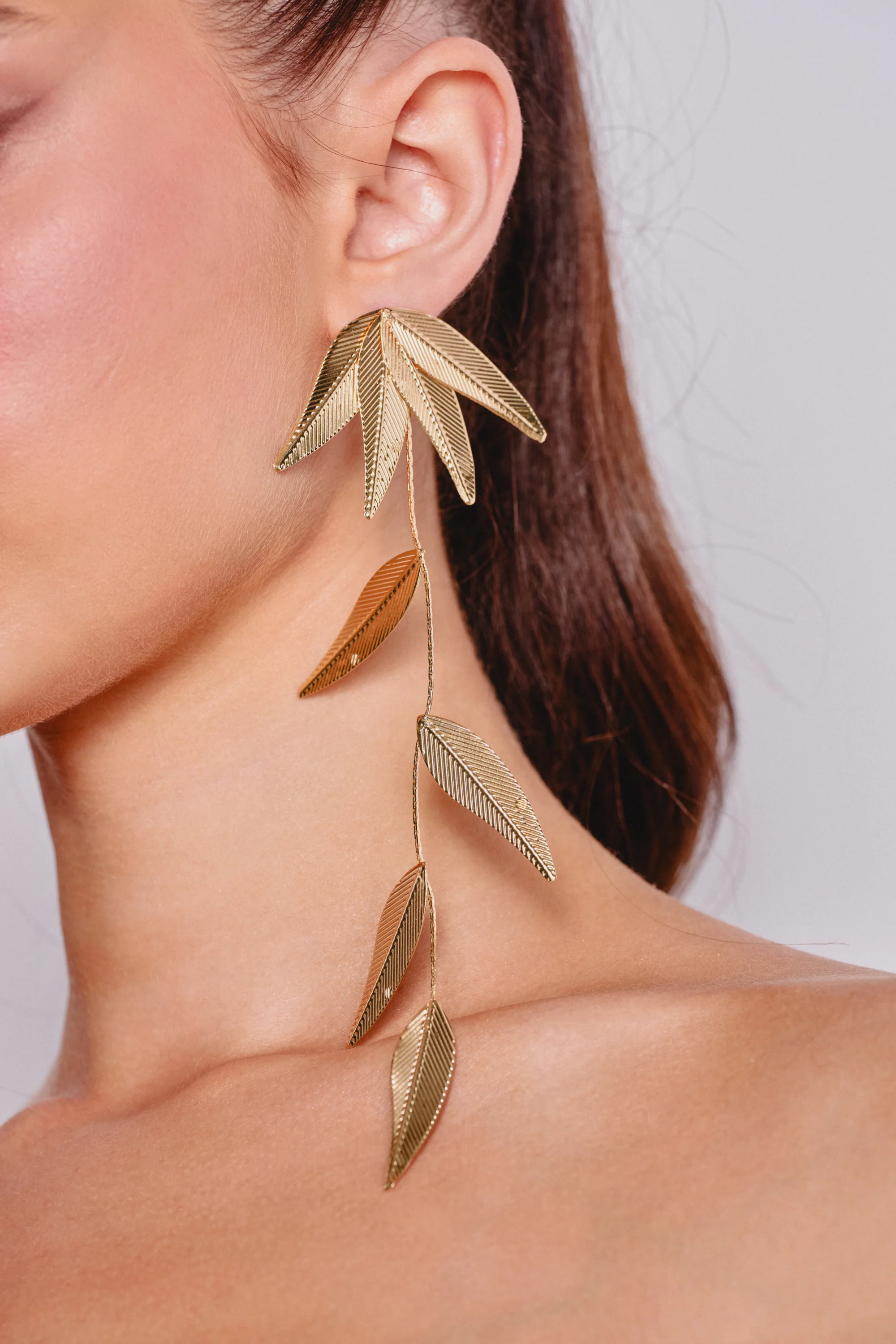 IN THE WIND EARRING - Akira Store