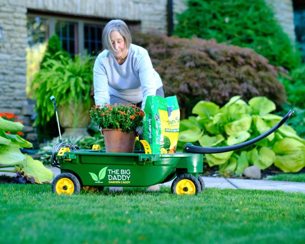 Big Daddy Multi-Function Garden Cart with Low Density Polyethylene
