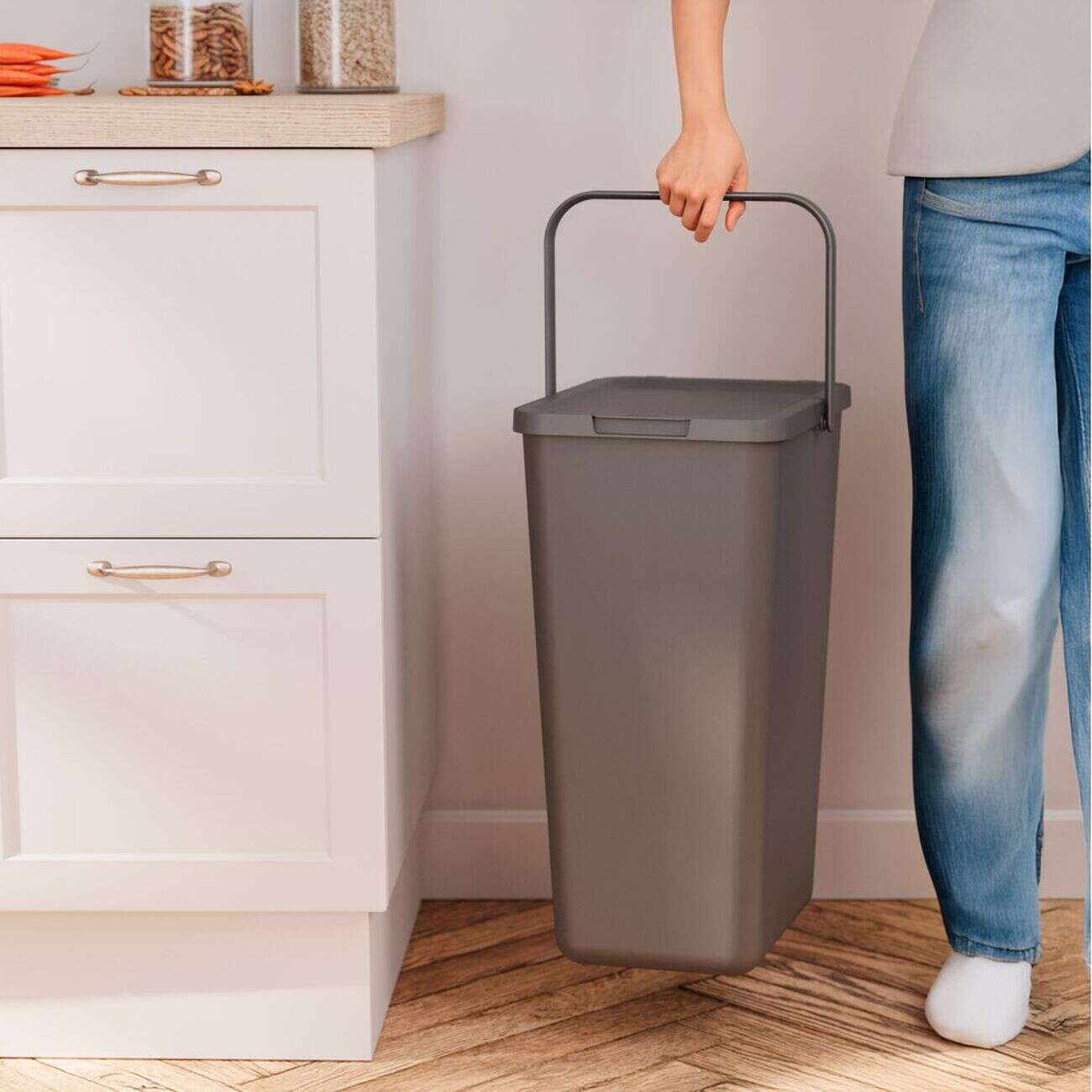 Poubelle de tri 32L plastique gris 34x28xH53cm