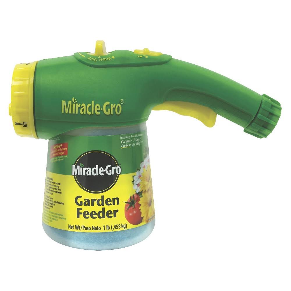 MiracleGro Garden Feeder - 1 lb