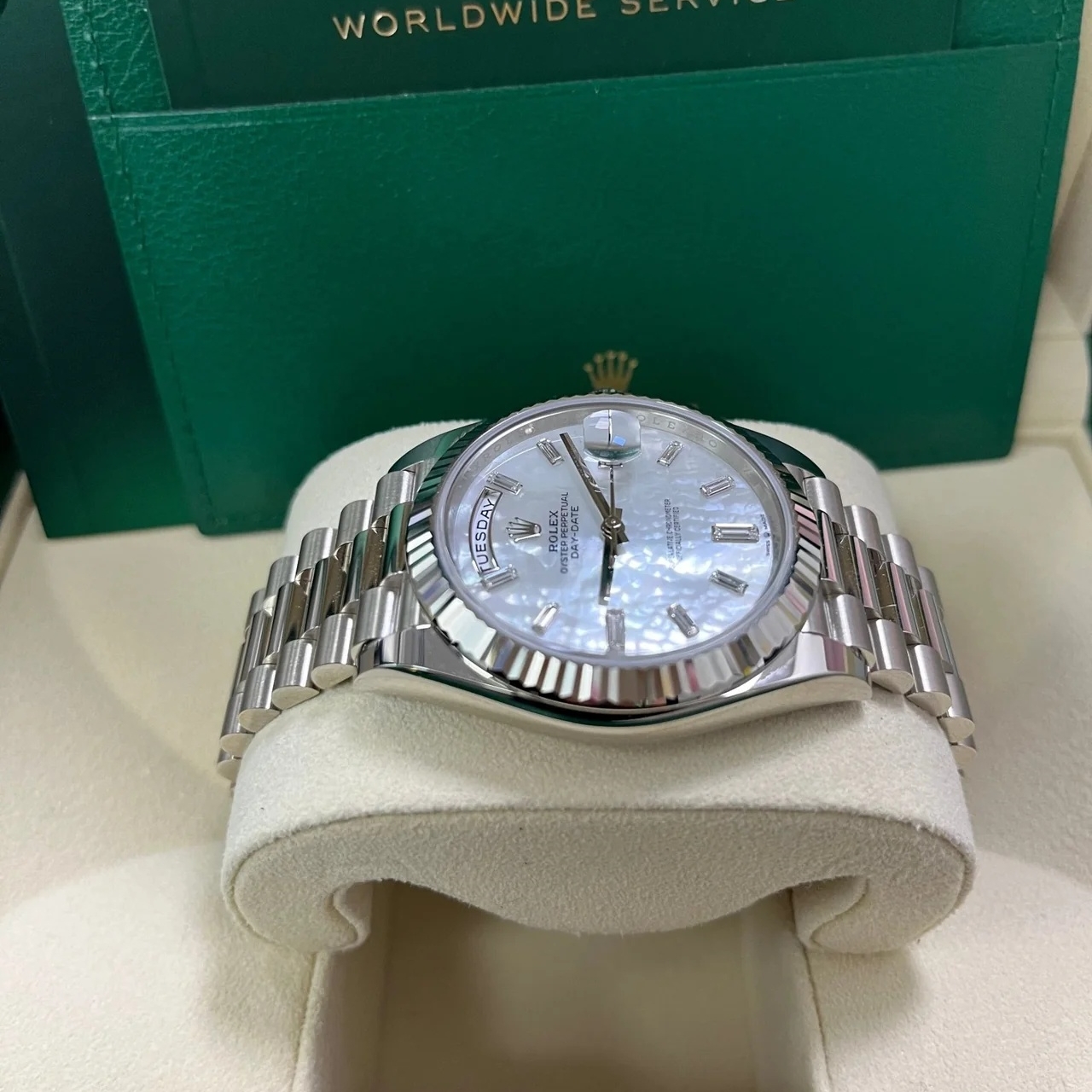 [Super Clone]RLX  Day-Date 228236-0026 Mother Of Pearl Diamonds Dial