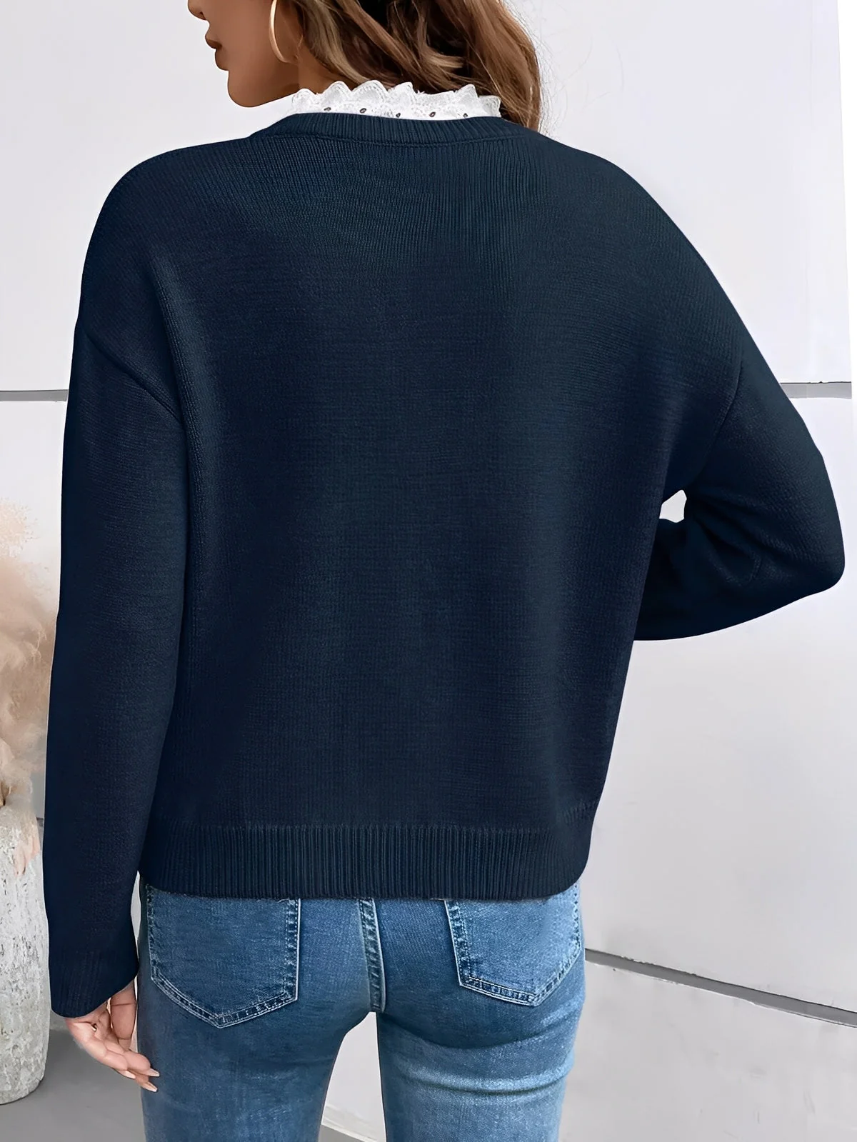 Blouse en maille avec col en dentelle pour femmes