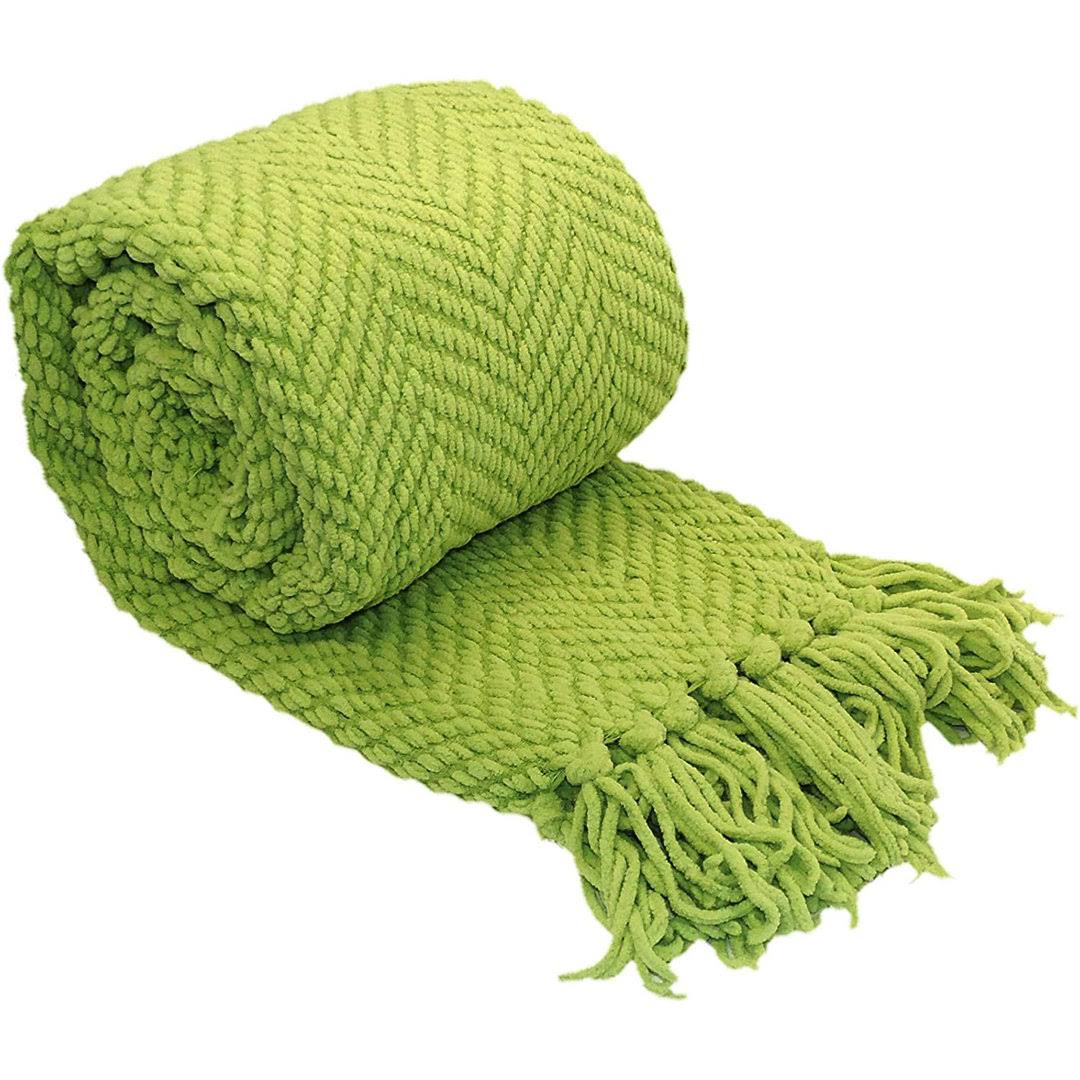 Nader Blanket Three Posts Size 50