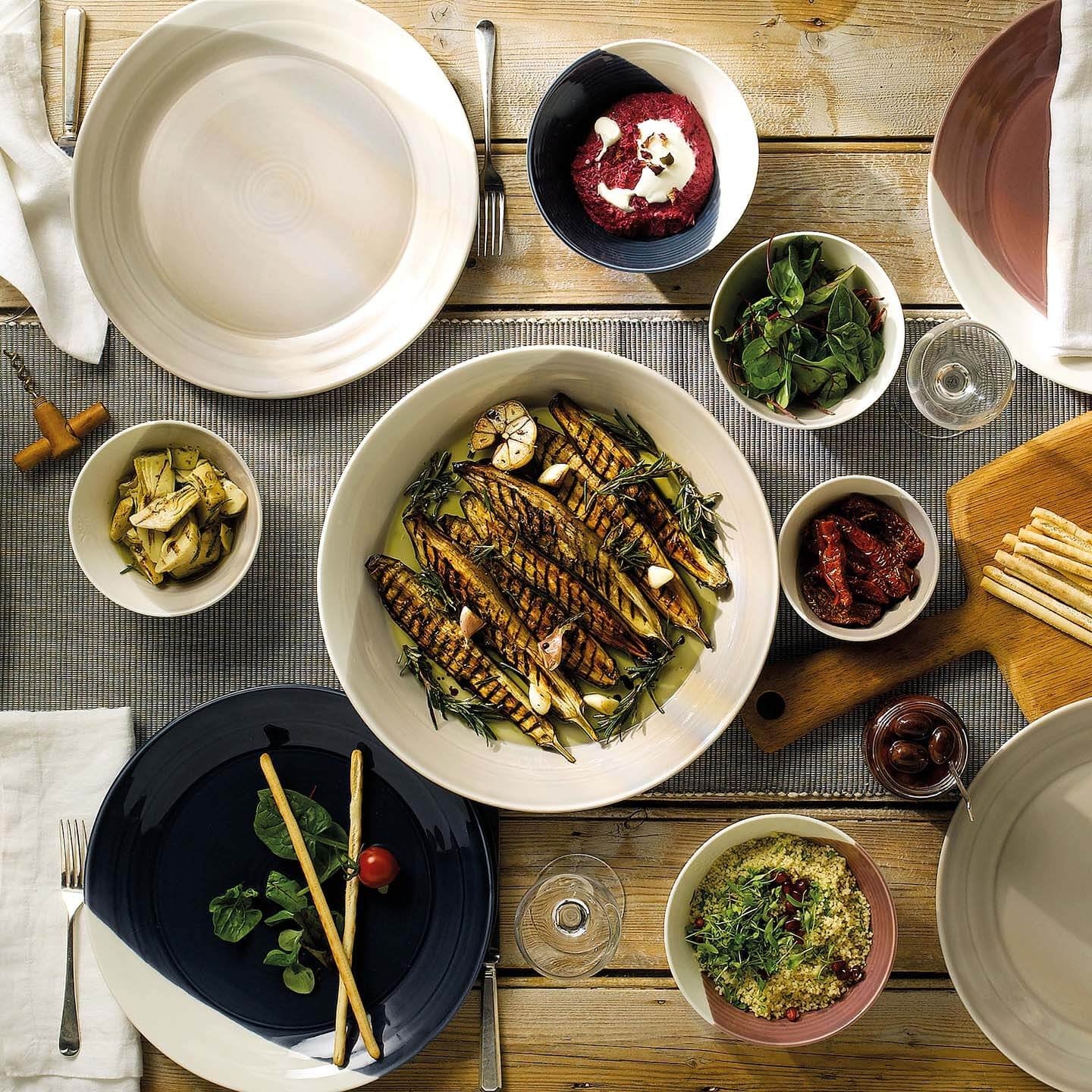 Bowls of Plenty Dinner Plates, Set of 4