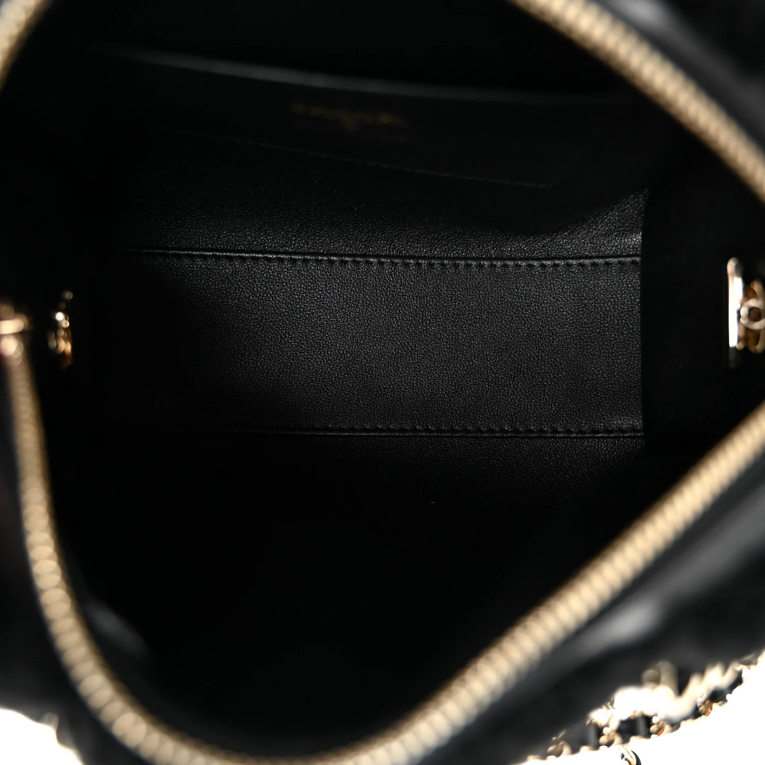 Shearling Quilted Barrel Clutch With Chain Black