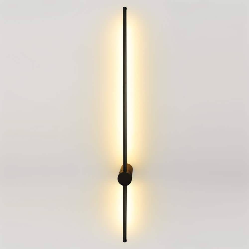LamQee 06FTL0202BBK 39 in. Modern 1-Light Black Wall Sconce LED Wall Lamp with Plug
