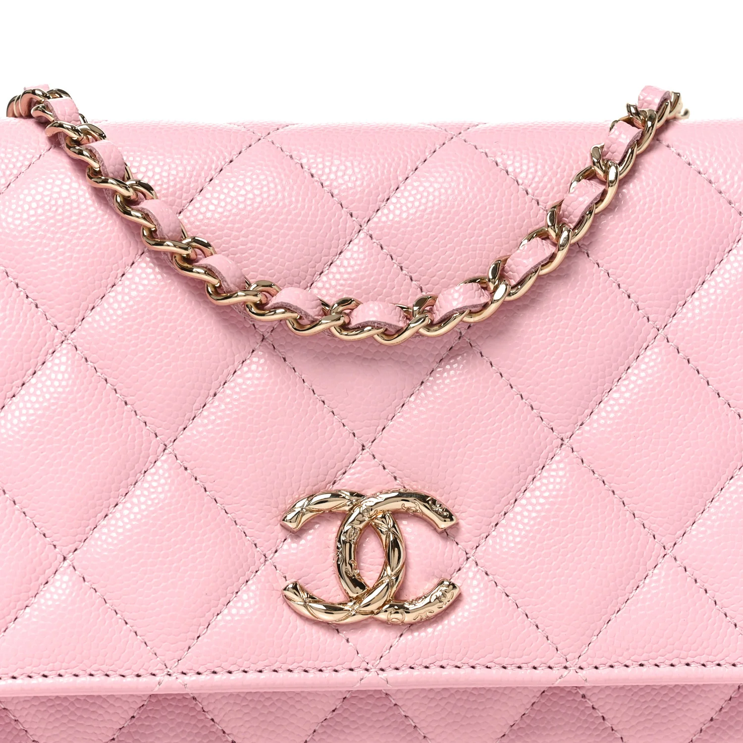 Caviar Quilted Textured CC Wallet on Chain WOC Light Pink