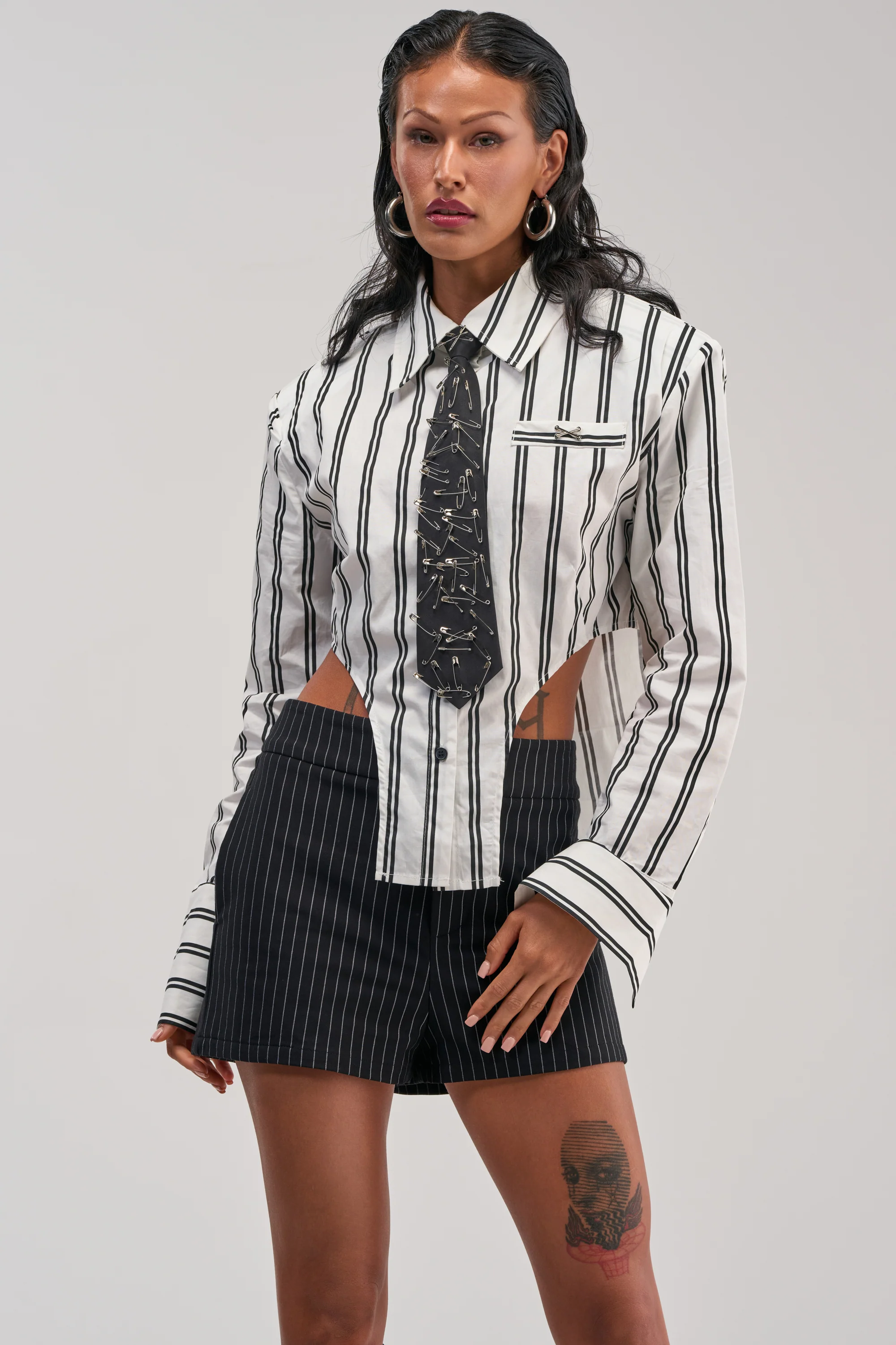ON TOP POPLIN BUTTON DOWN - Akira Store