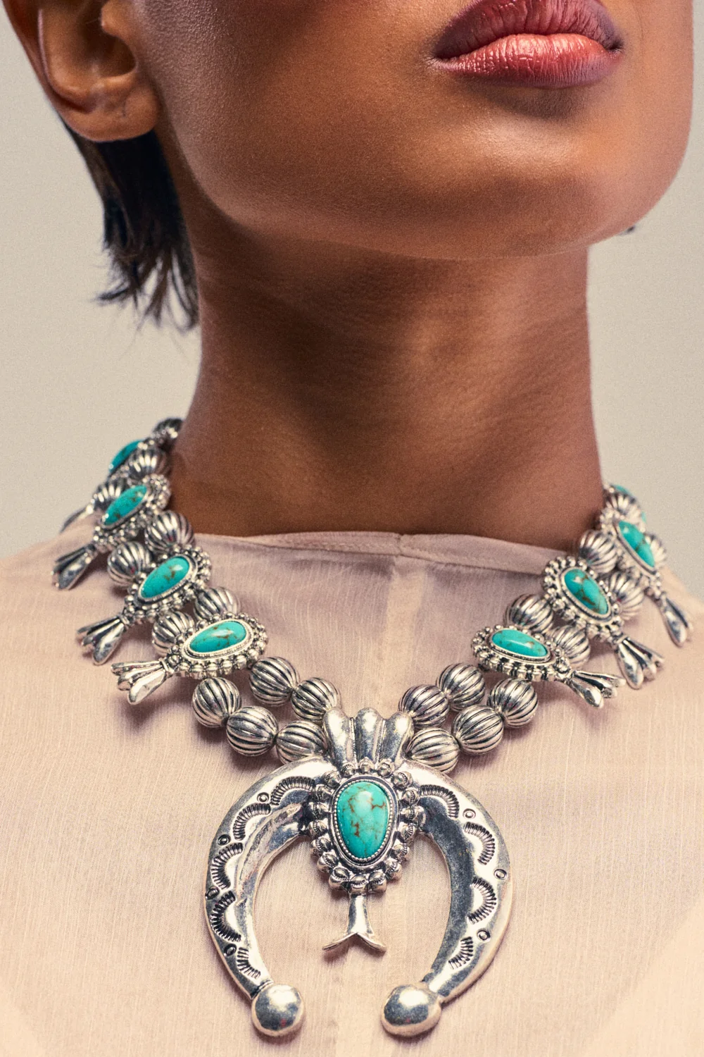I LIKE TO RIDE NECKLACE - Akira Store