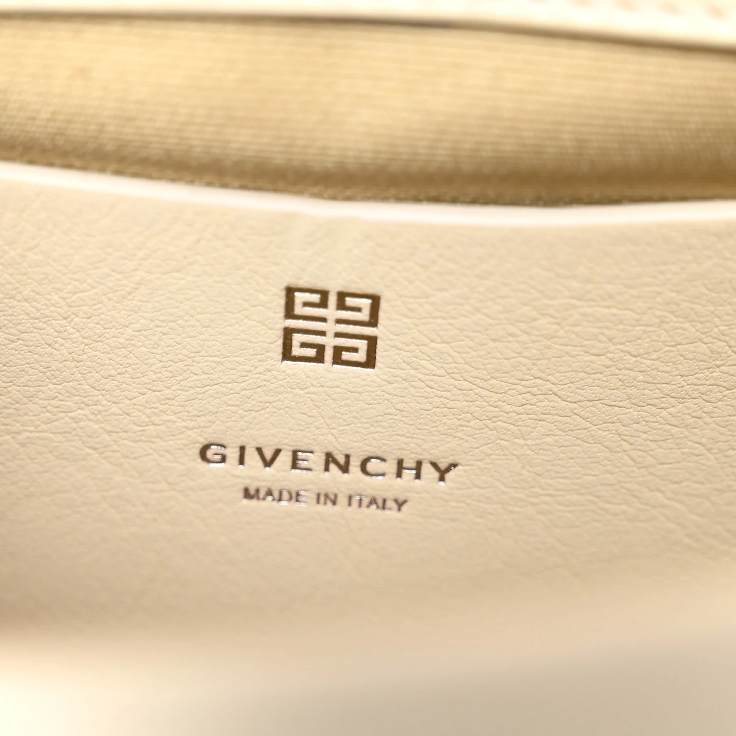 Calfskin Quilted Small 4G Shoulder Bag Ivory
