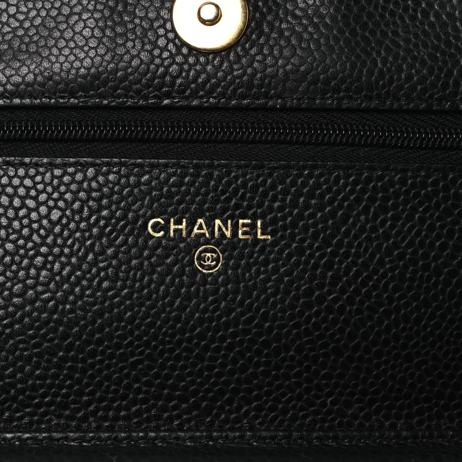 Caviar Quilted Wallet on Chain WOC Black