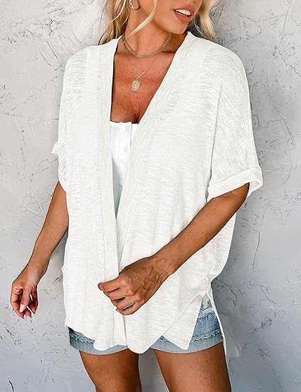 Cardigan élégant à manches courtes et ouverture avant