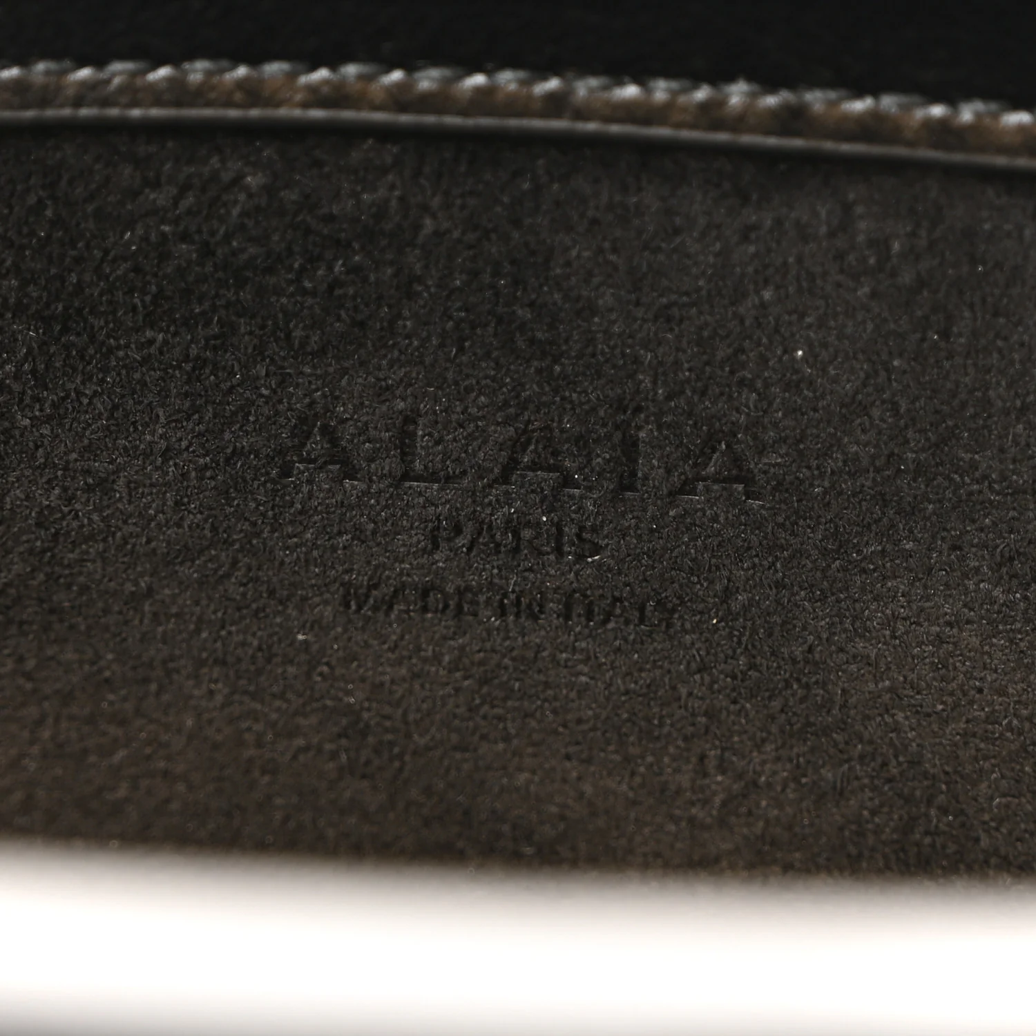Calfskin Small Le Click East West Bag Black