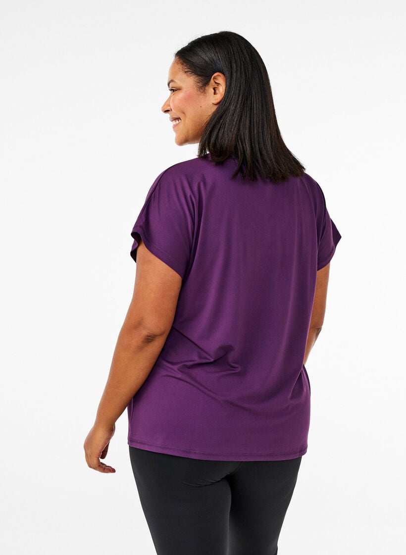 Zizzi Loose training t-shirt with v-neck