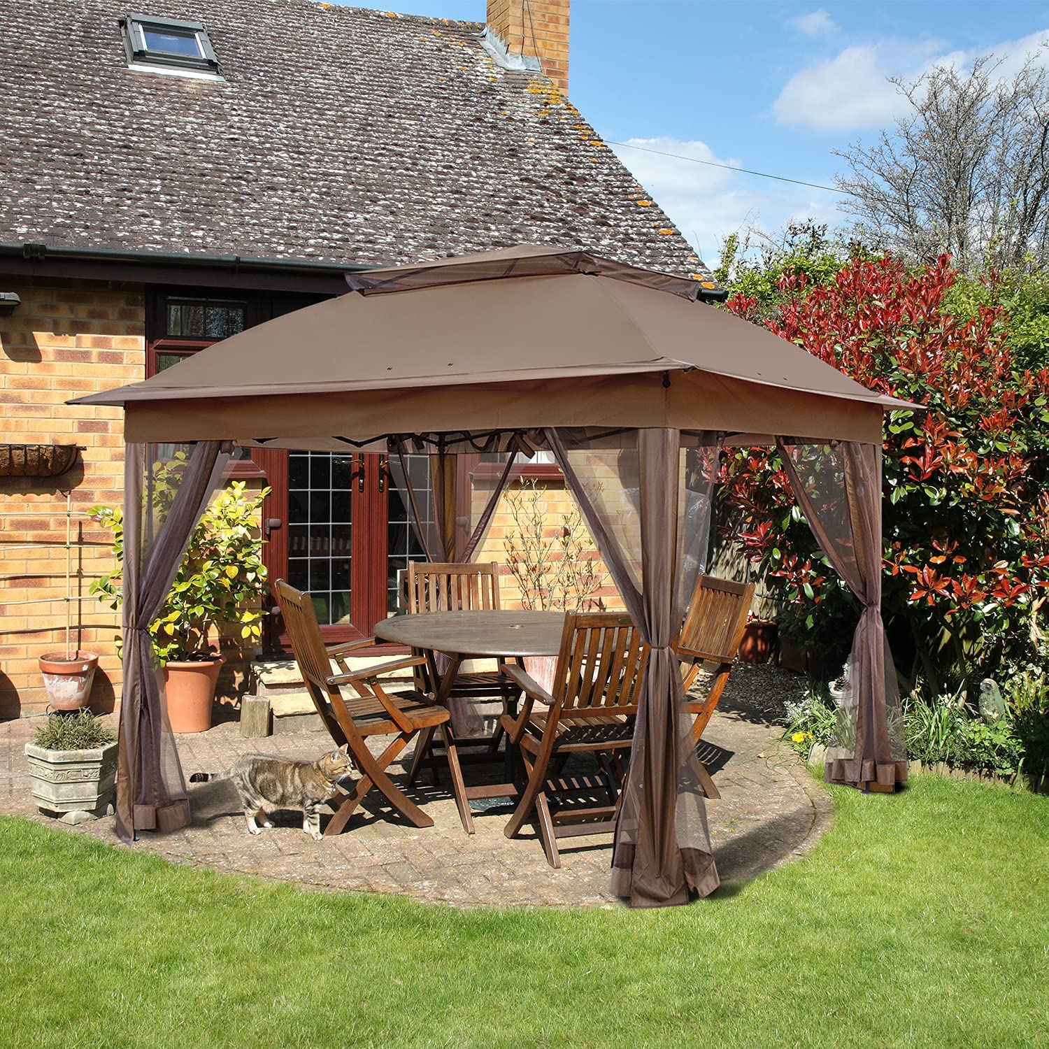 Tente de jardin instantanée pliante 11x11 avec moustiquaire, abri extérieur offrant 121 pieds carrés d'ombre par COOS BAY