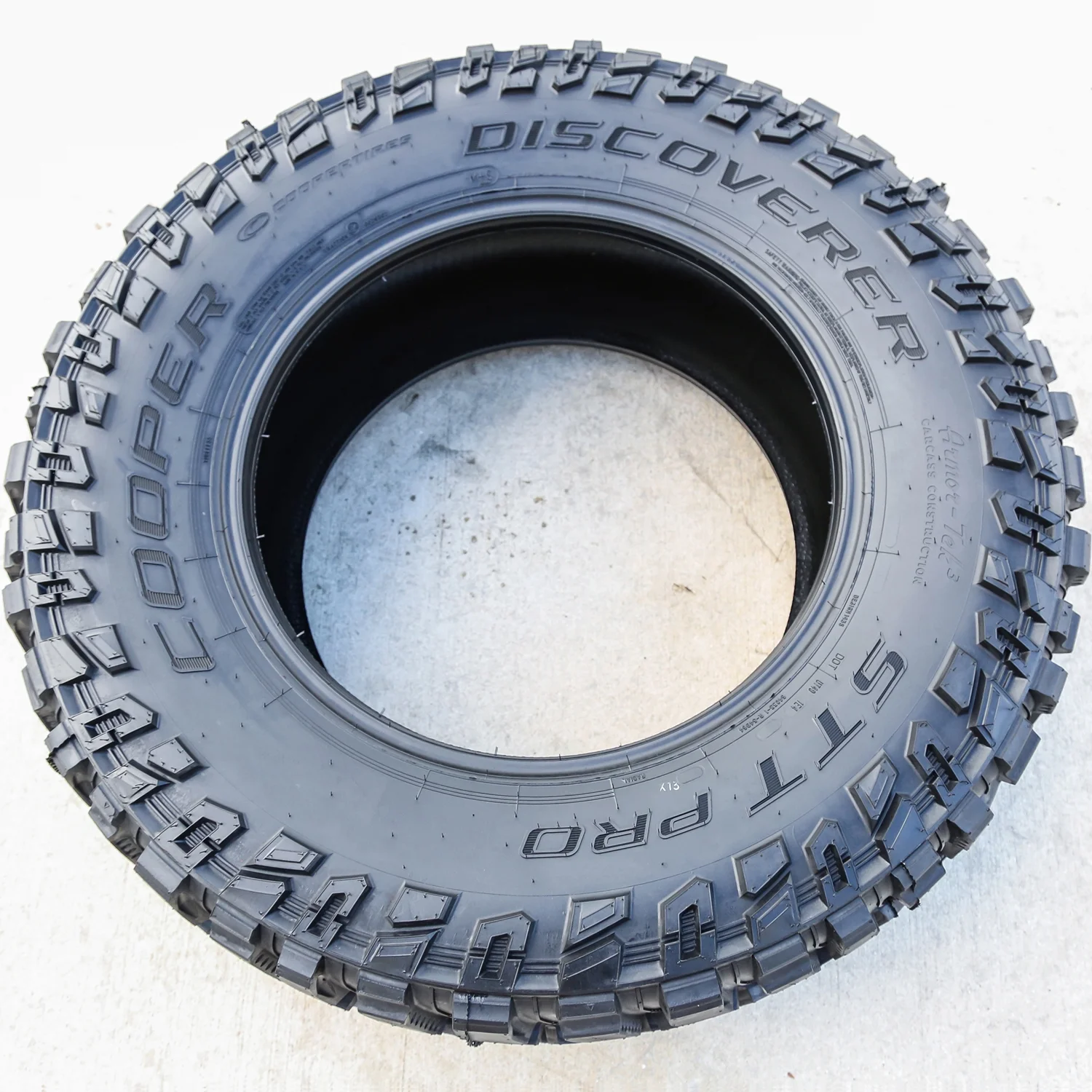Set of 4 Cooper Discoverer STT Pro 275/65R20 126/123Q E 10 Ply M/T Mud Light Truck Tires