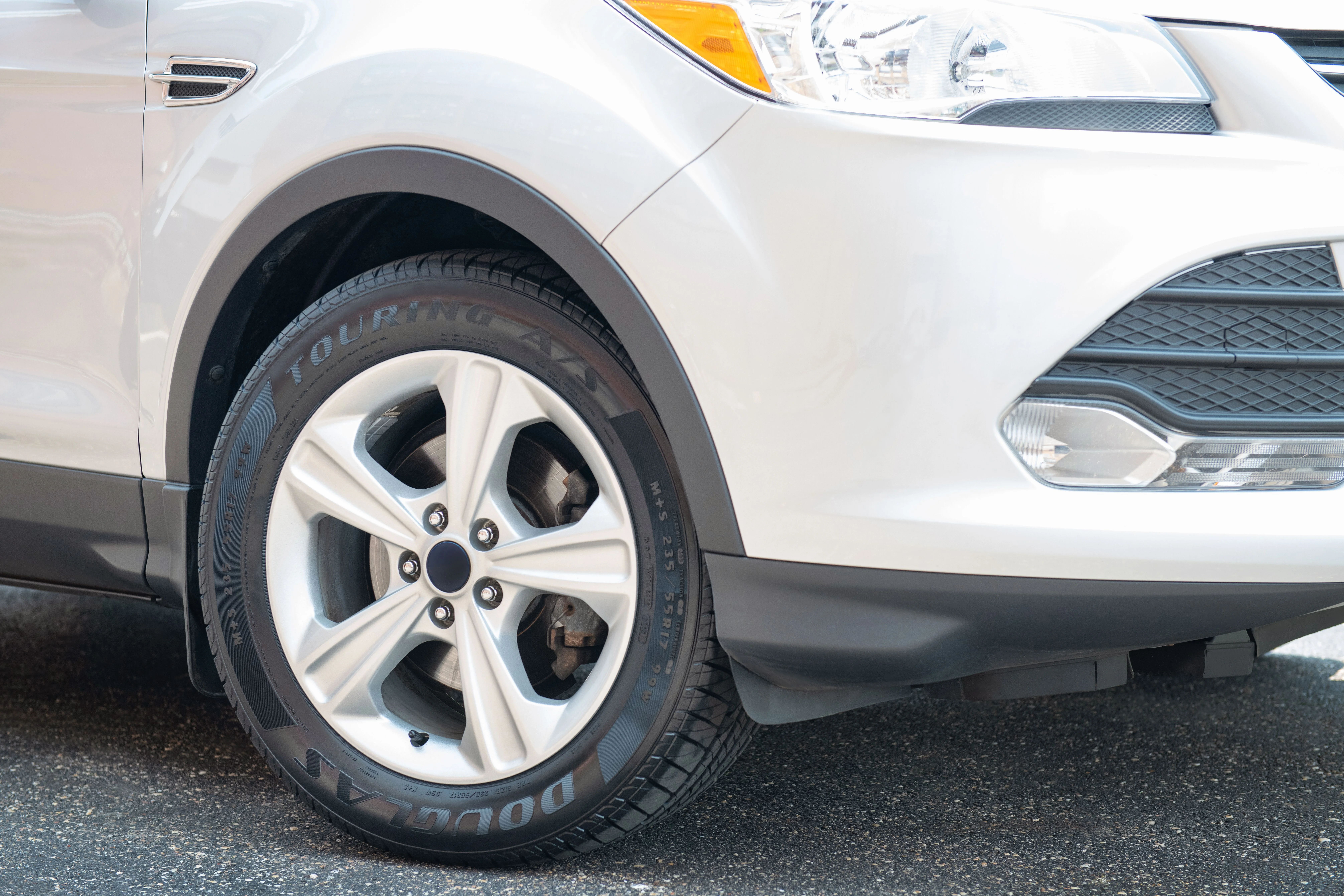 Douglas Touring A/S 215/55R17 94V All - Season Tire