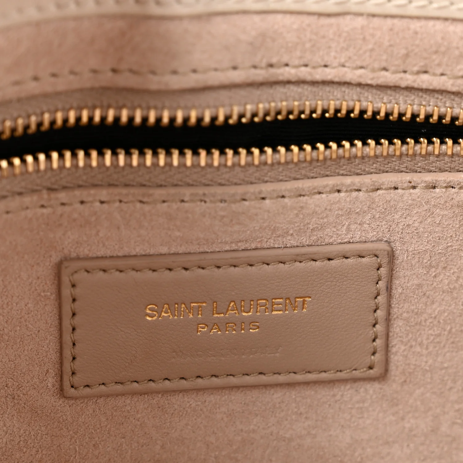 Smooth Calfskin Le 5 A 7 Hobo Crema Soft