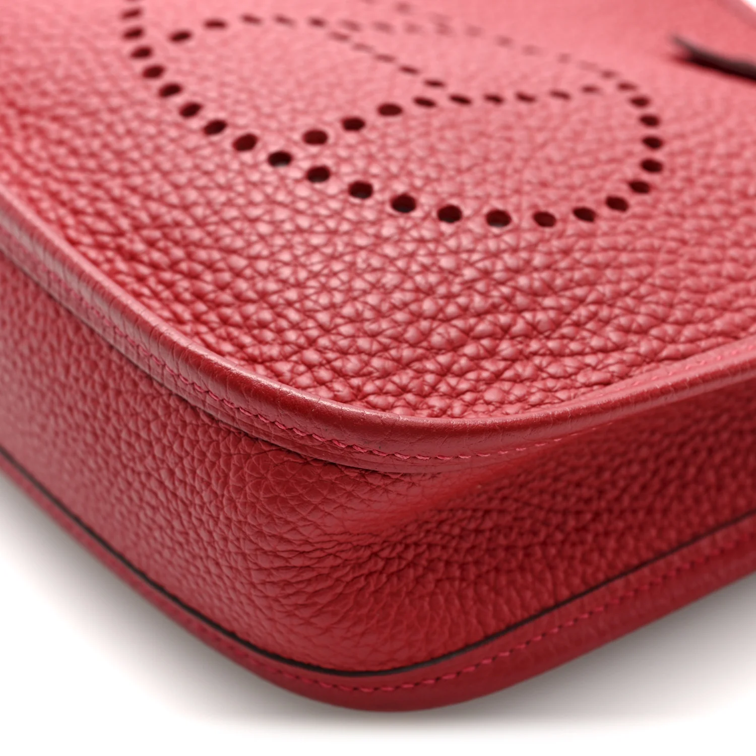 Taurillon Clemence Evelyne TPM Rouge Casaque