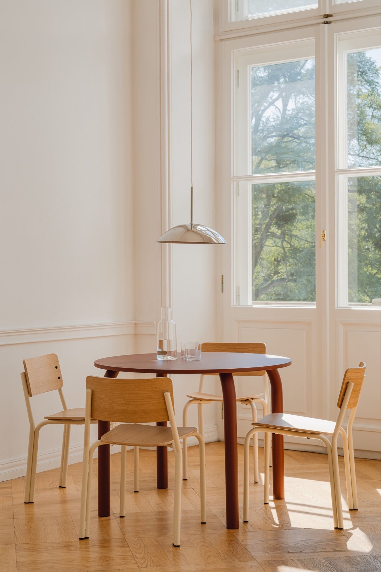 noo.ma MEKO Tafel - Auburn Red & Piazza Beige