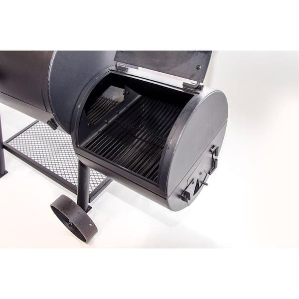 Longhorn Offset Smoker in Black with 1,060 sq. in. Cooking Space - Image 6