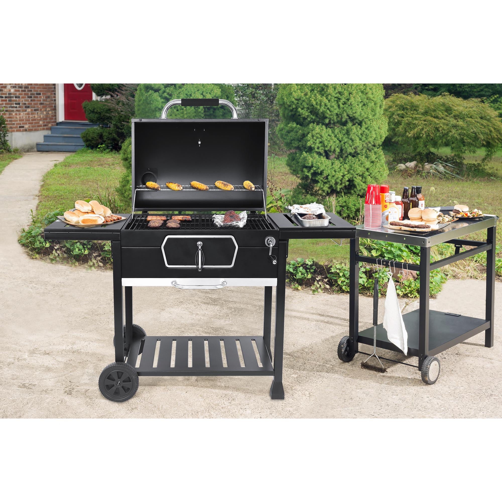 Gourmet 30 CD2030AN Deluxe Charcoal Grill. BBQ Smoker Picnic Camping Patio Backyard Cooking. Black