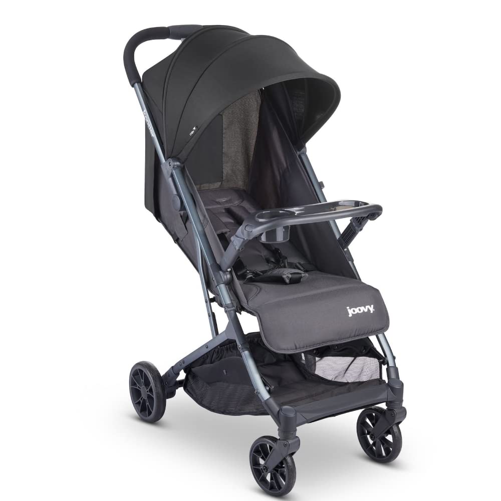 Poussette légère Joovy Kooper avec tablette amovible et pivotante, grandes roues, siège inclinable avec repose-pieds, capote rétractable extra-large et pliage compact (fer forgé)