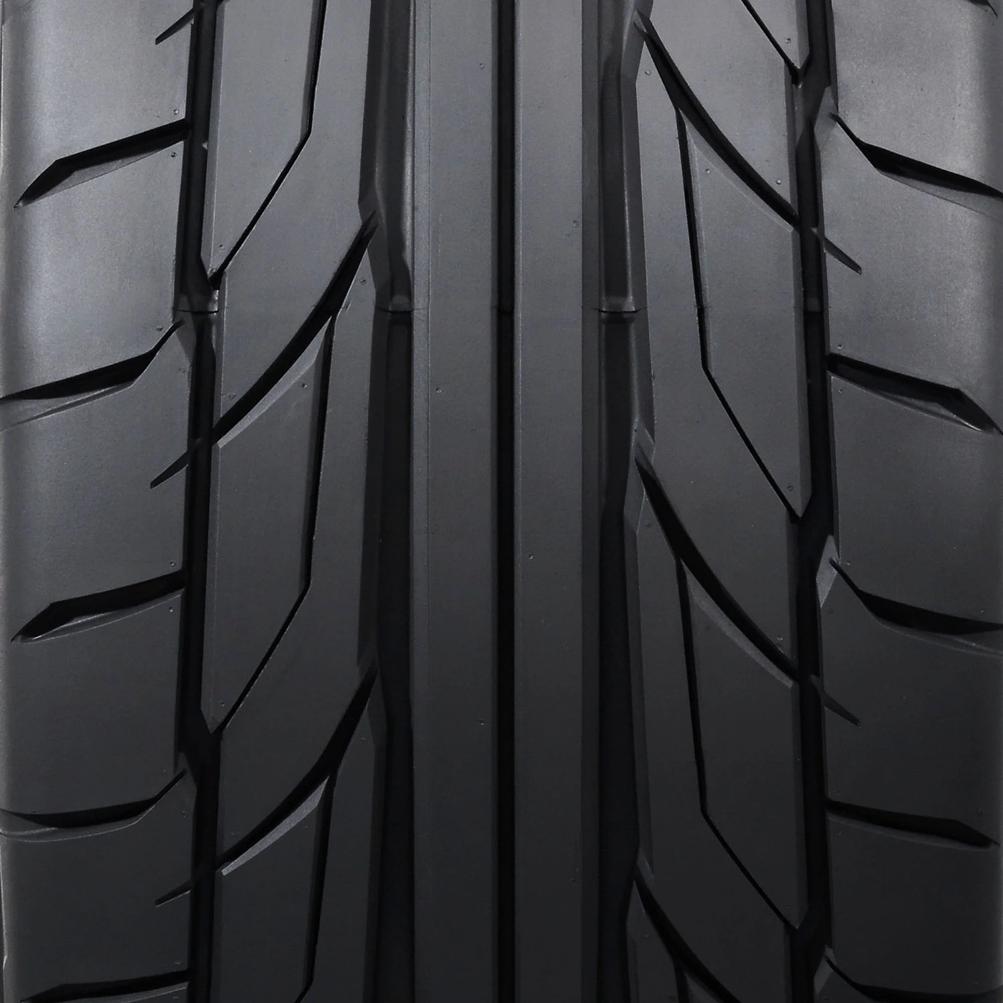 Nitto NT555 G2 UHP 275/40ZR18 103W XL Passenger Tire