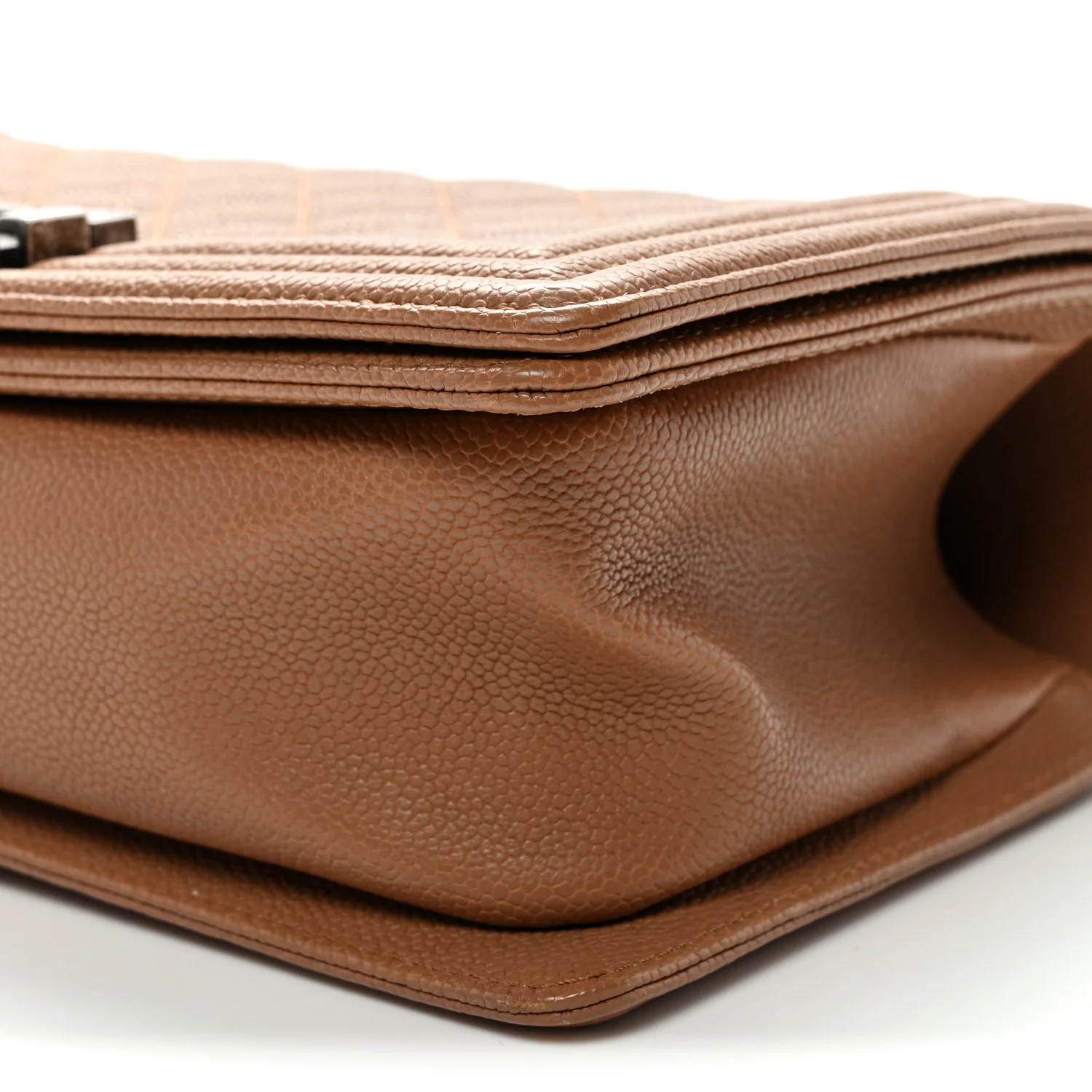 Caviar Quilted Medium Boy Flap Light Brown